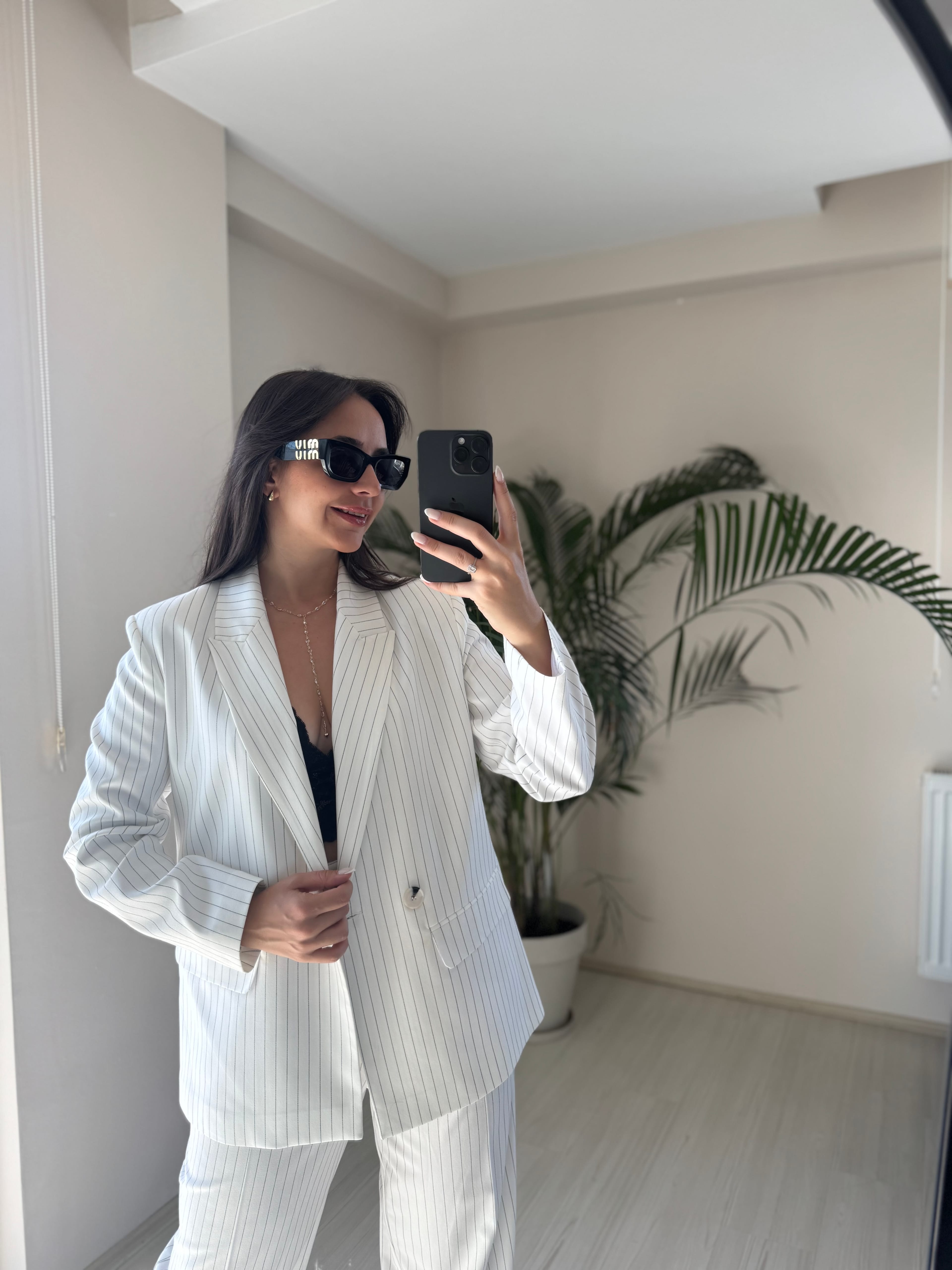 Beyaz Çizgili Blazer