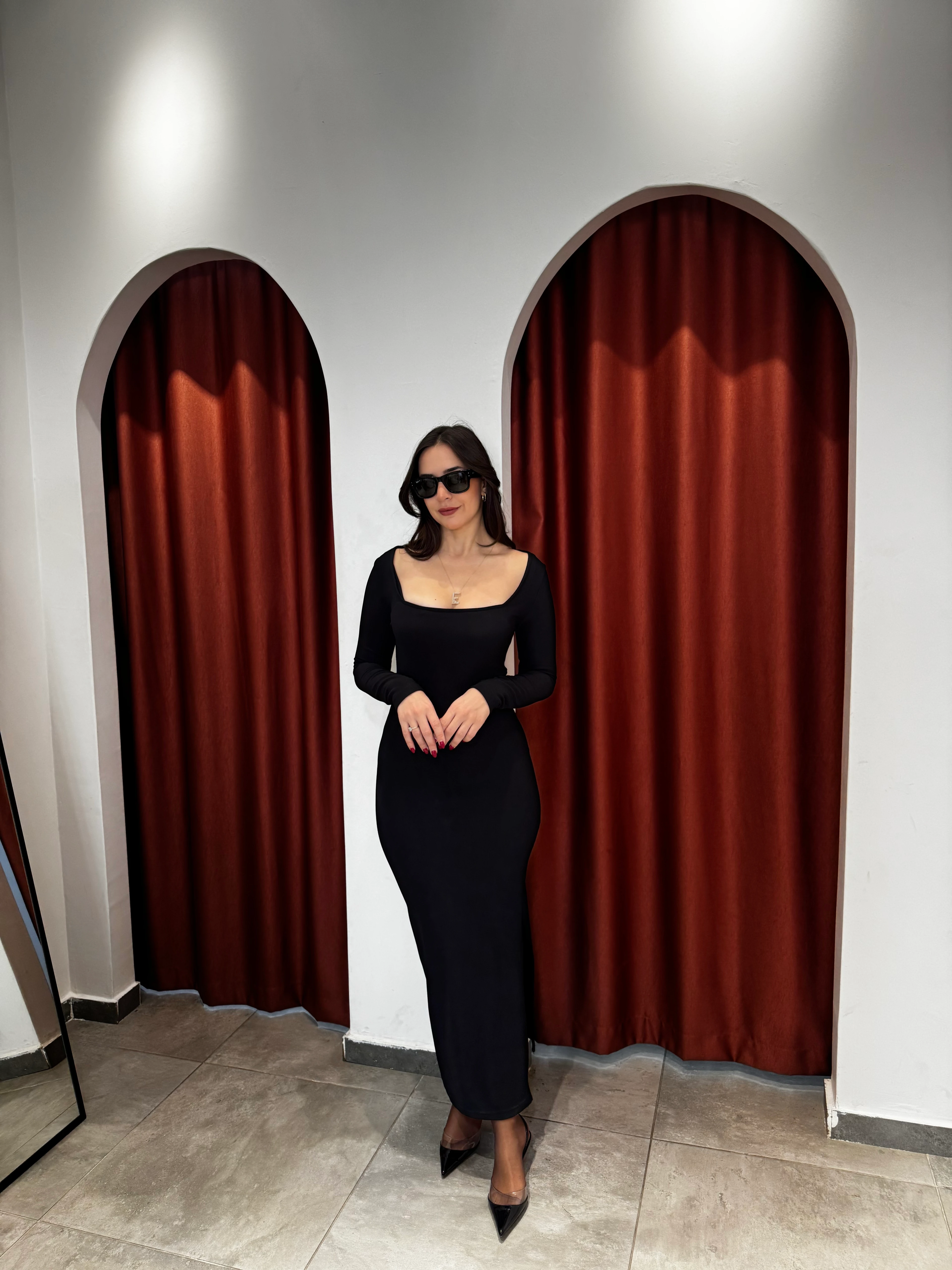 Siyah Ottoman Kumaş Elbise