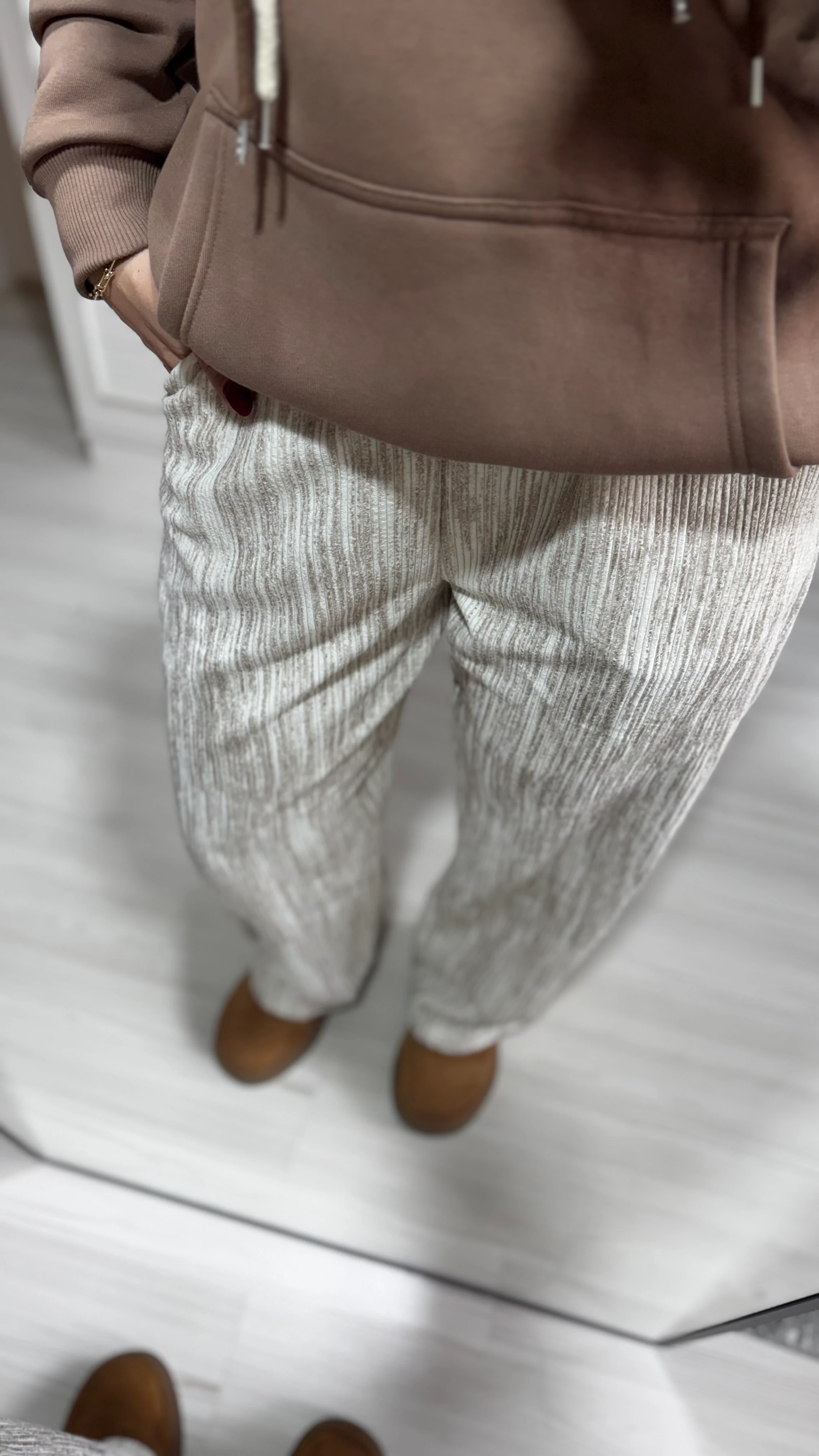 Ekru Kadife Pantolon