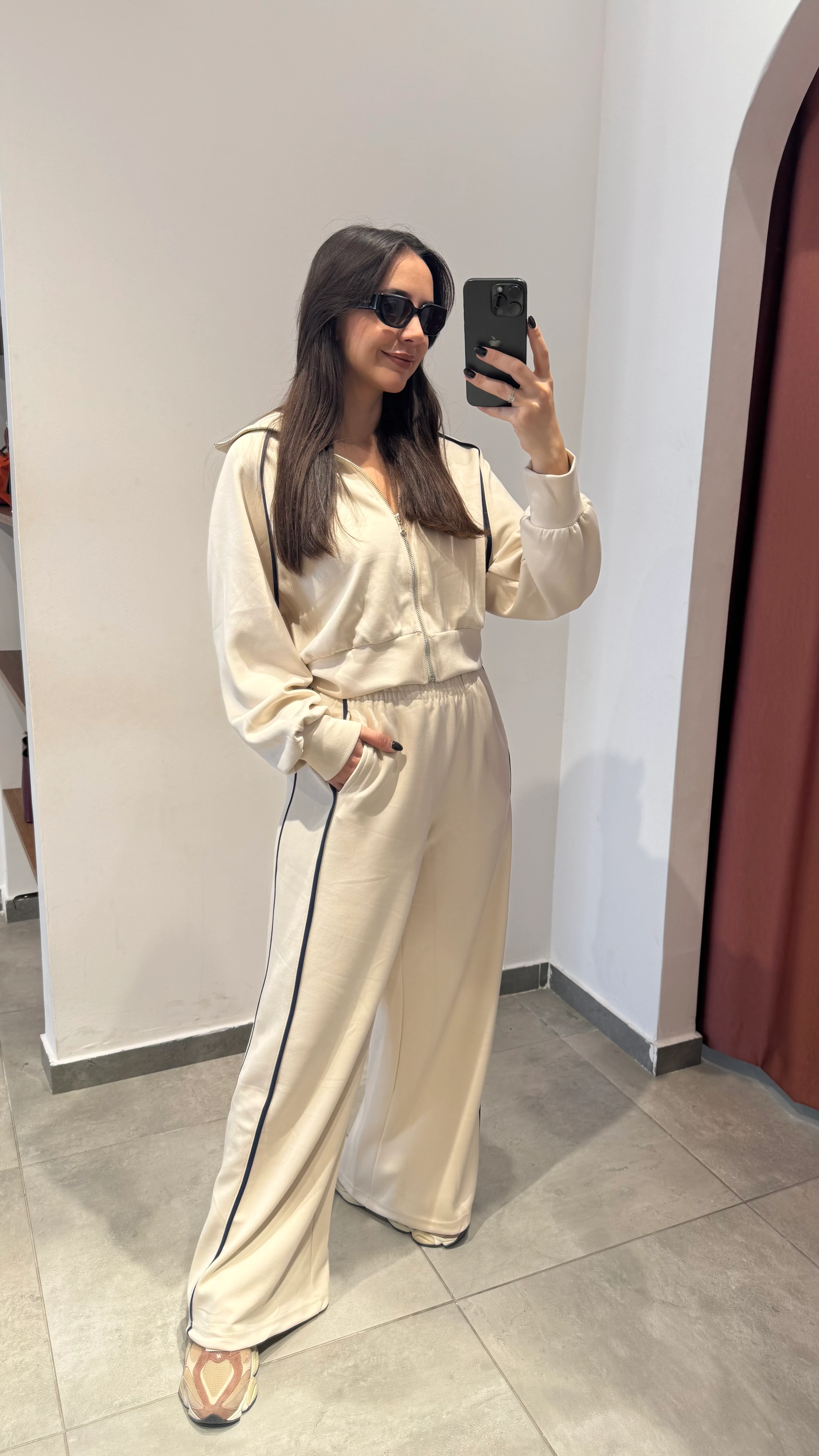 Fermuarlı Biyeli Takım Ekru