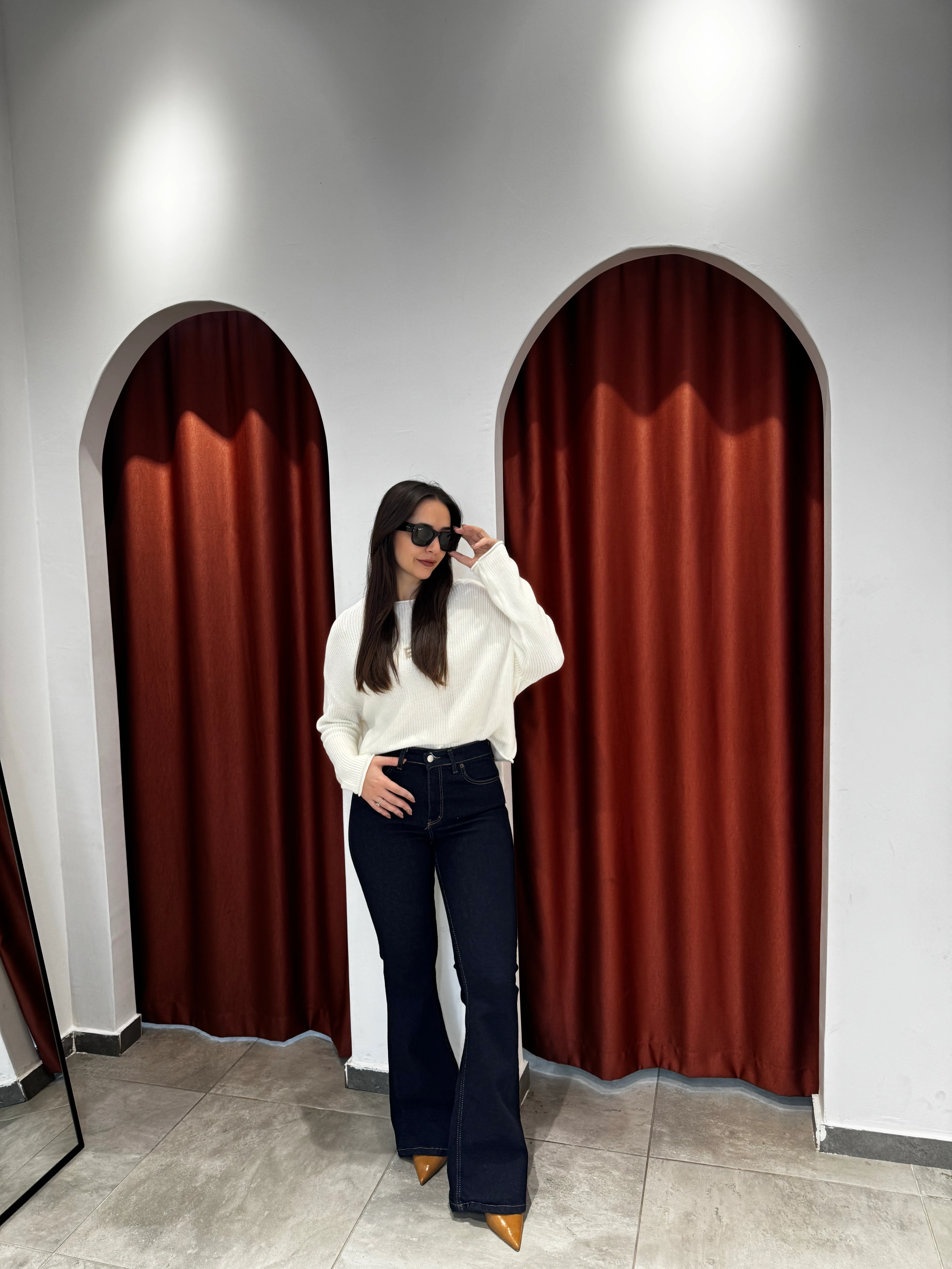 Ekru Kayık Yaka Triko