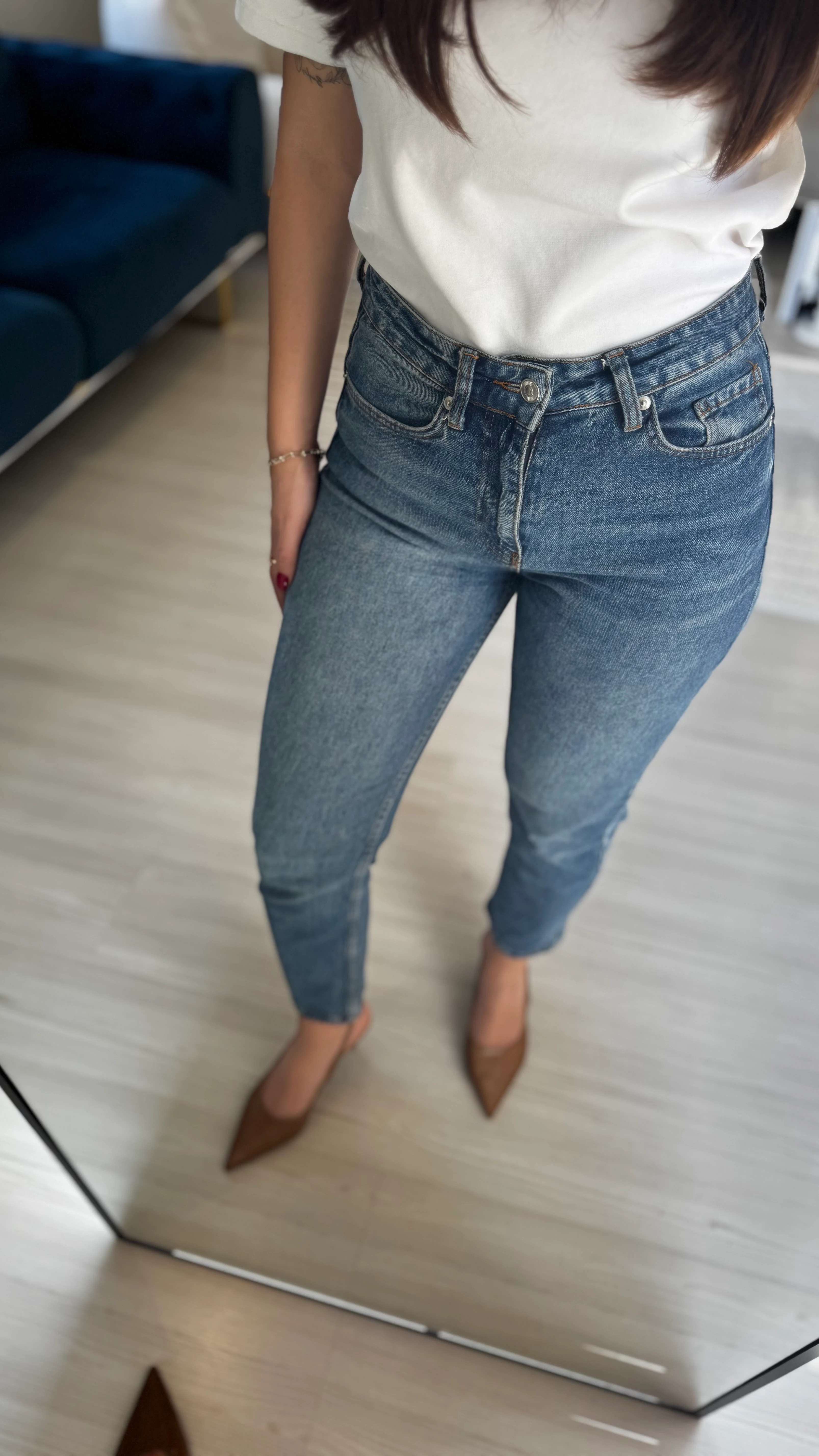 Mom Beyaz Eskitme Jean 