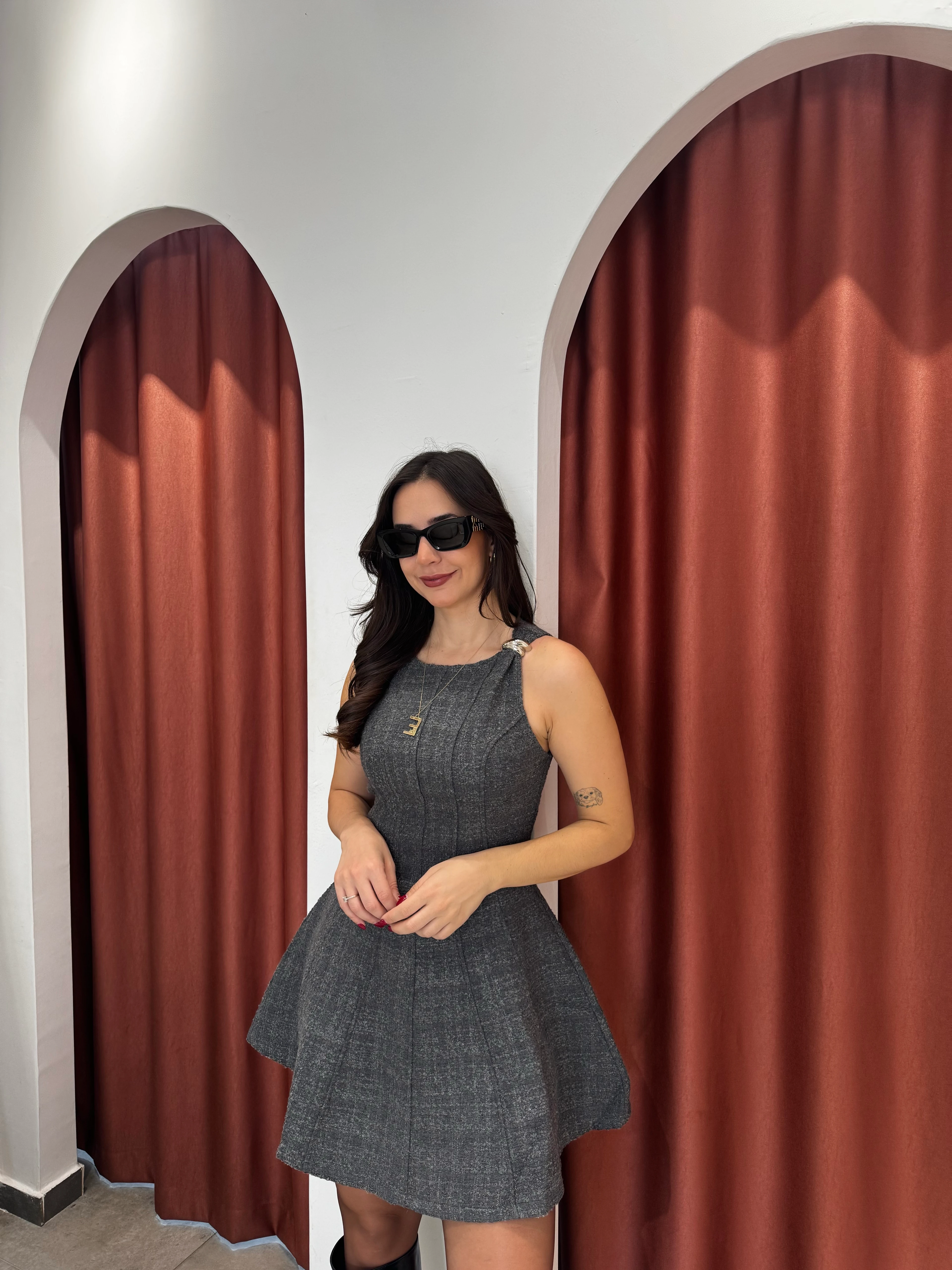 Toka Detaylı Antrasit Elbise