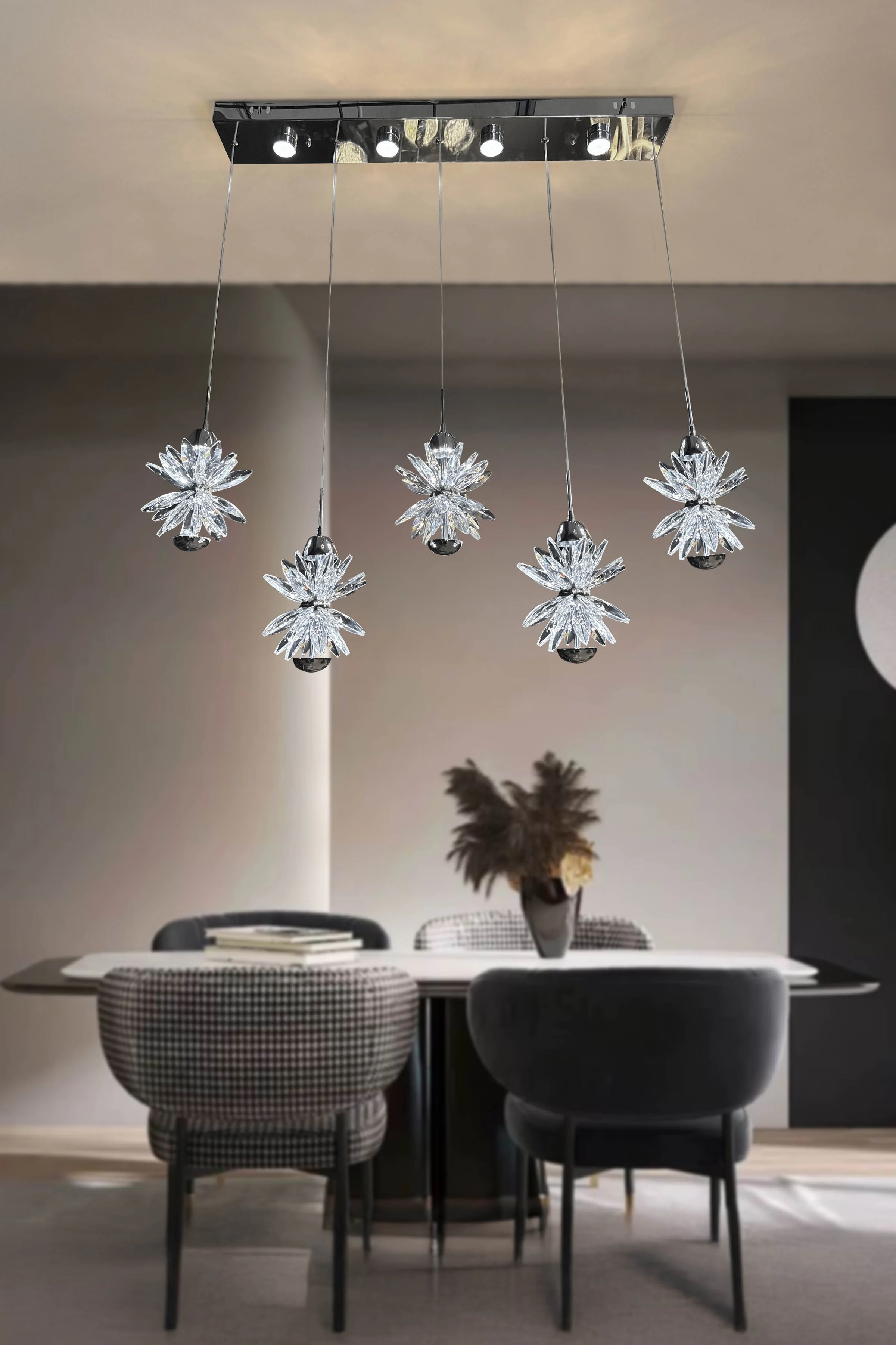 CRYSTAL STAR 5 Li Sıralı Ledli Avize - Krom