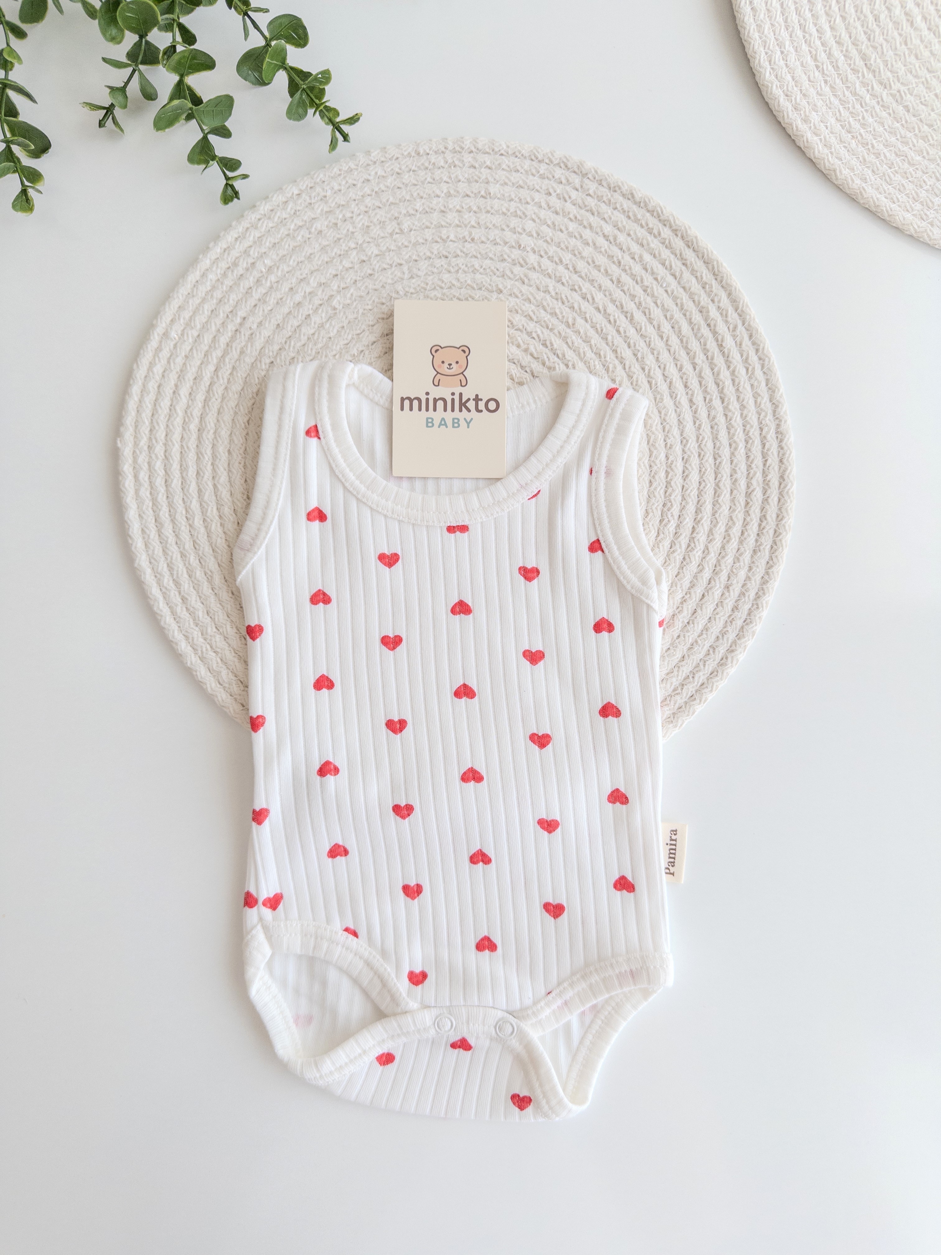 Kız Bebek Kalpli Çıt Çıtlı Body