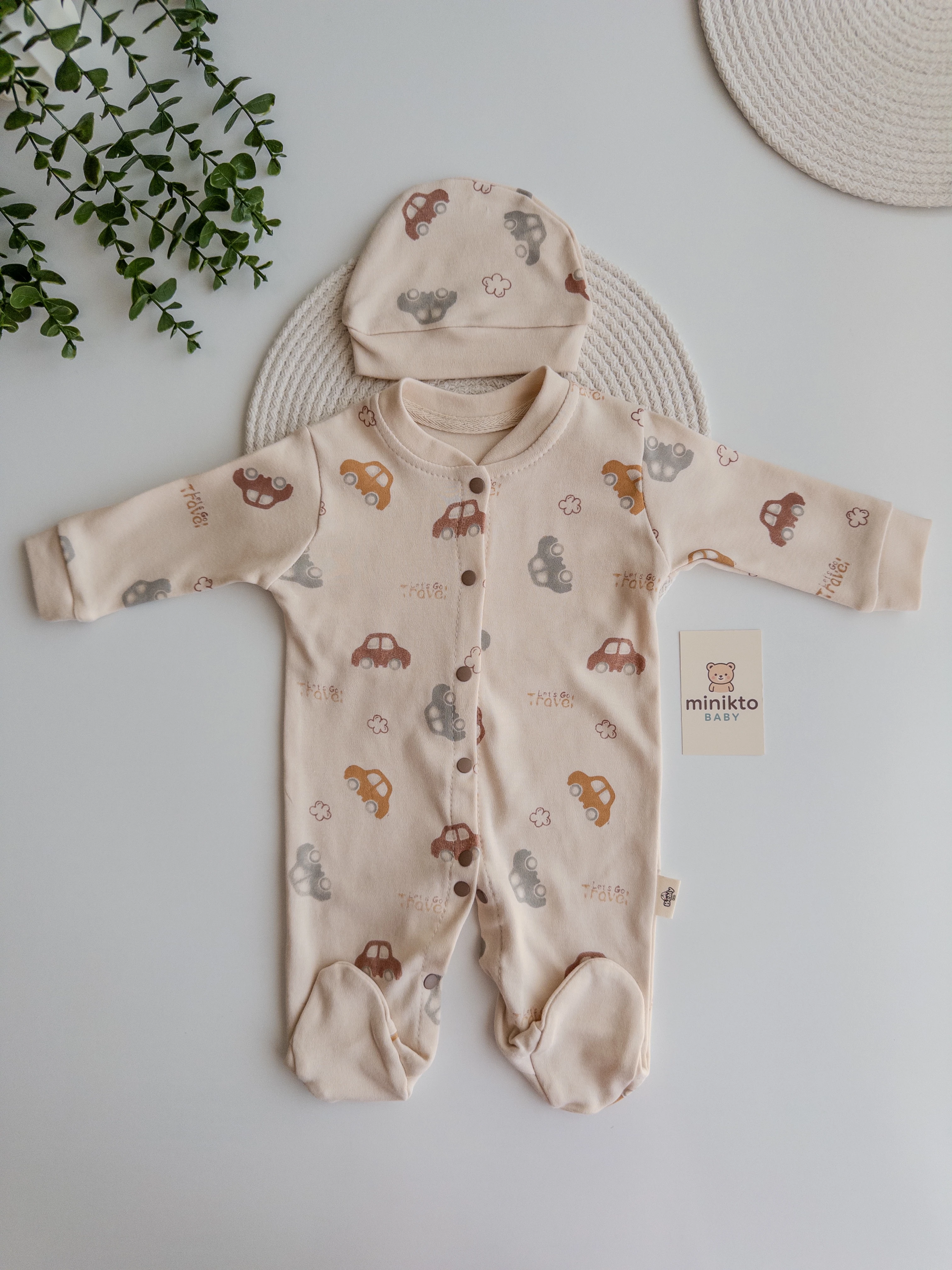 Erkek Bebek %100 Pamuk 0-3 Ay Araba Desenli Şapkalı Tulum