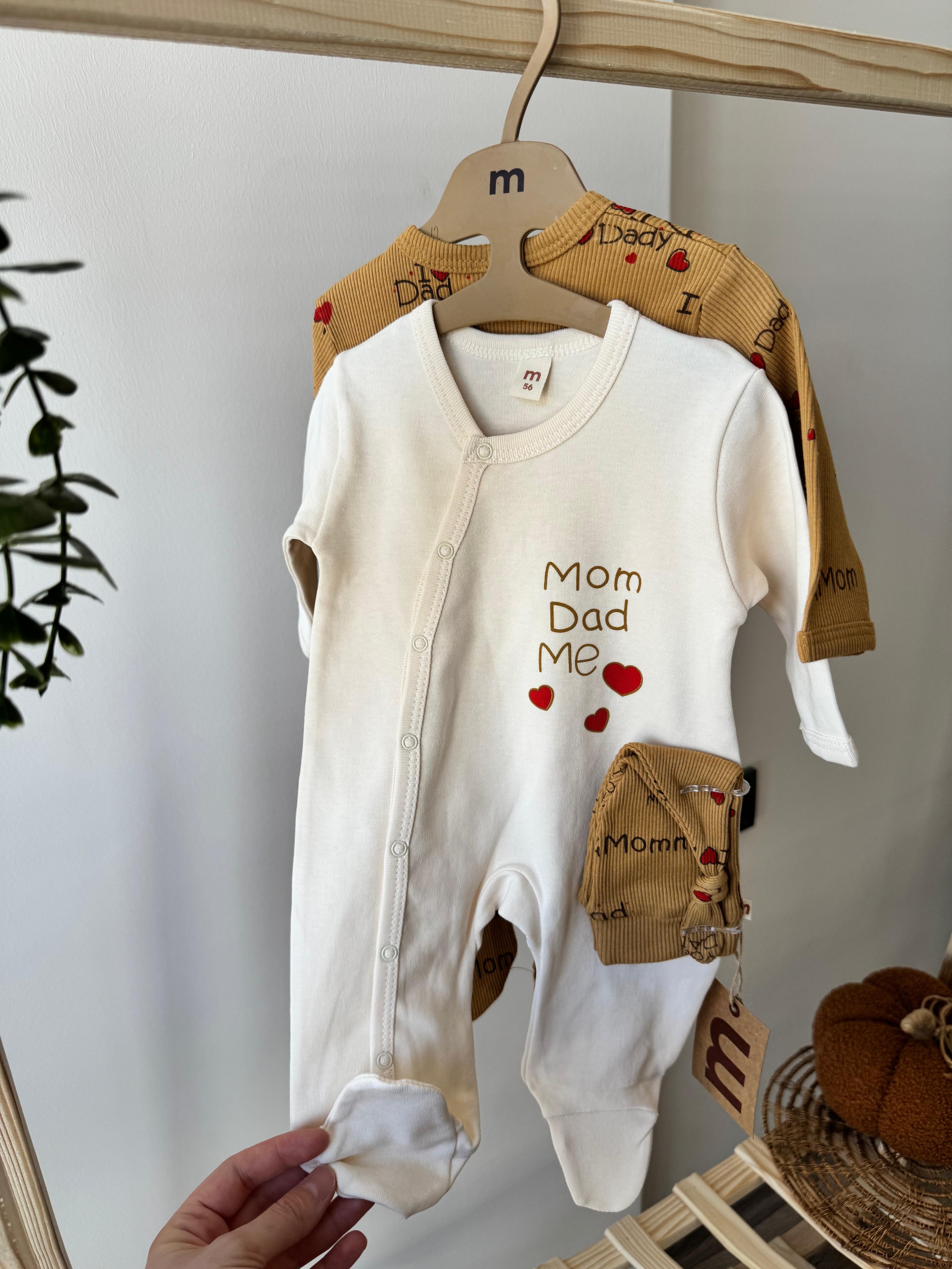 Unisex Premium 3-6 Ay Mom and Dad Şapkalı Fitilli 2'li Tulum