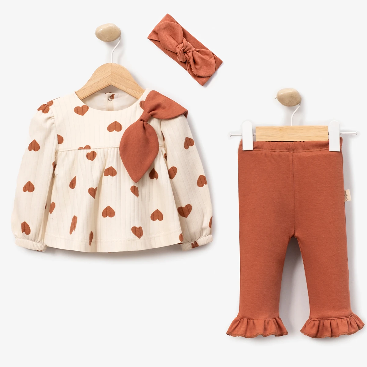 Kız Bebek Kalpli Bandanalı Takım