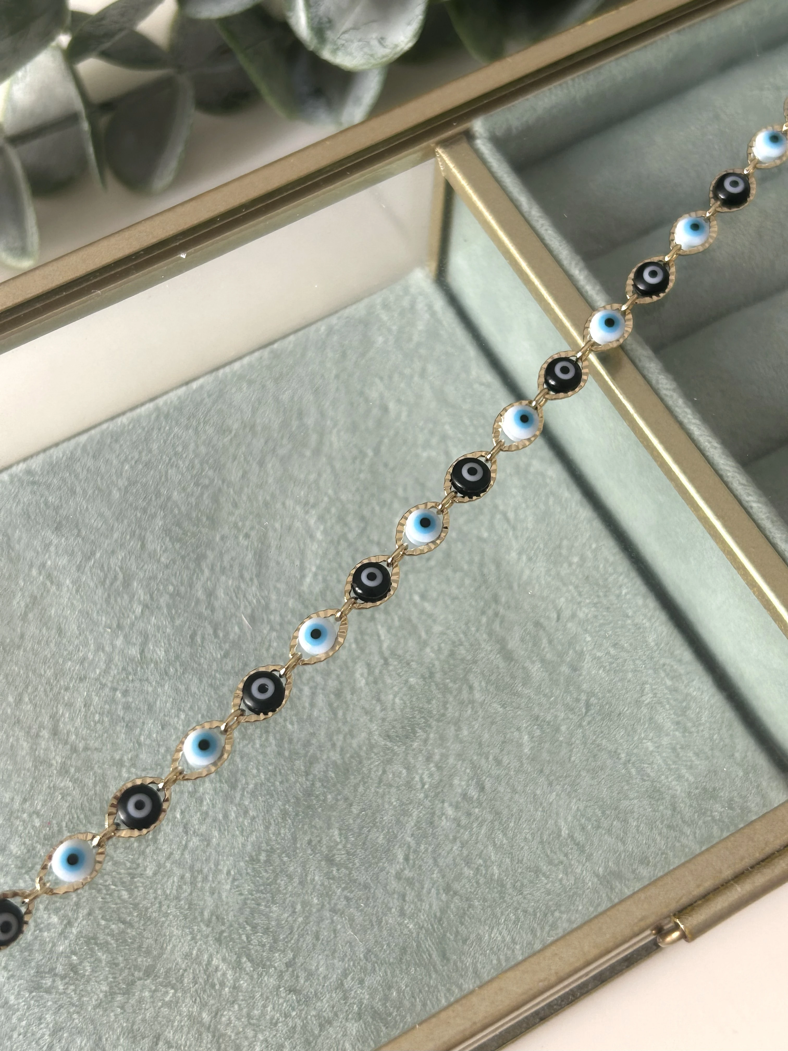 Lacivert Nazar Boncuğu Detaylı Özel Seri Bileklik