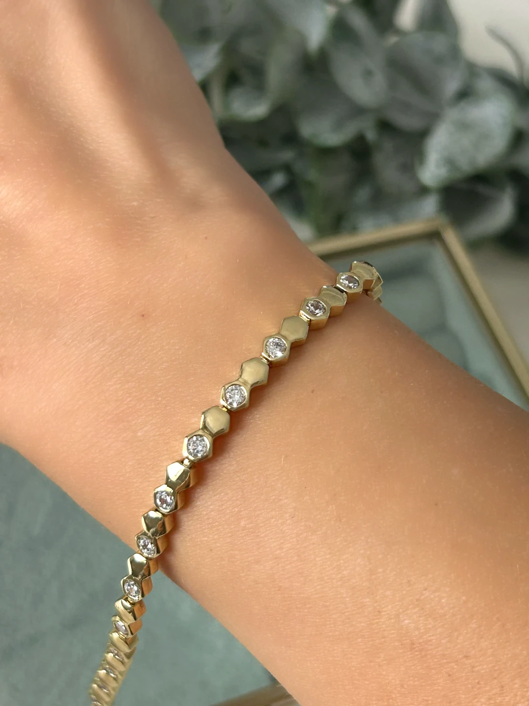 Petek Model Özel Seri Bileklik