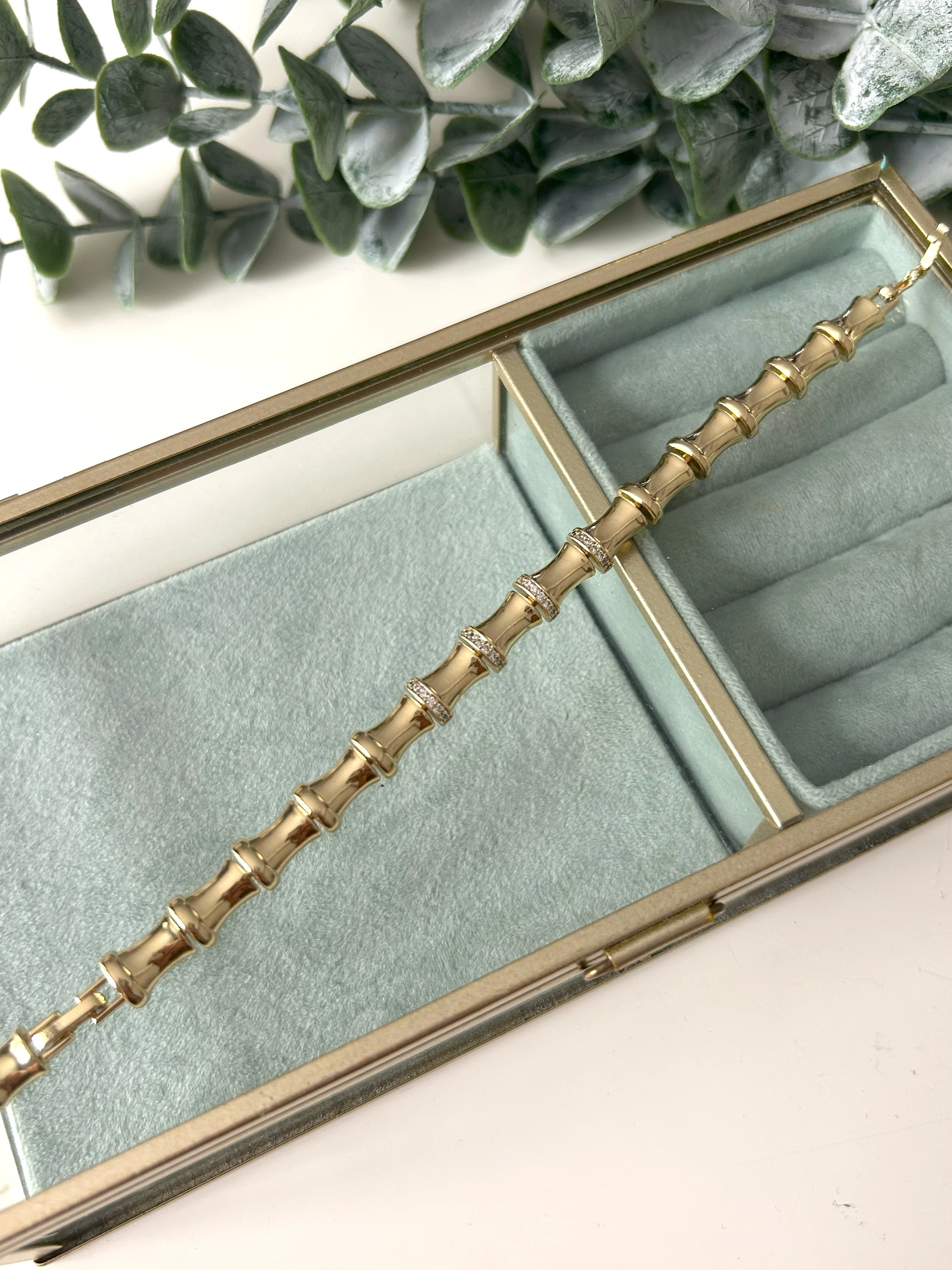 Sıralı Taş Detaylı Özel Seri Bileklik