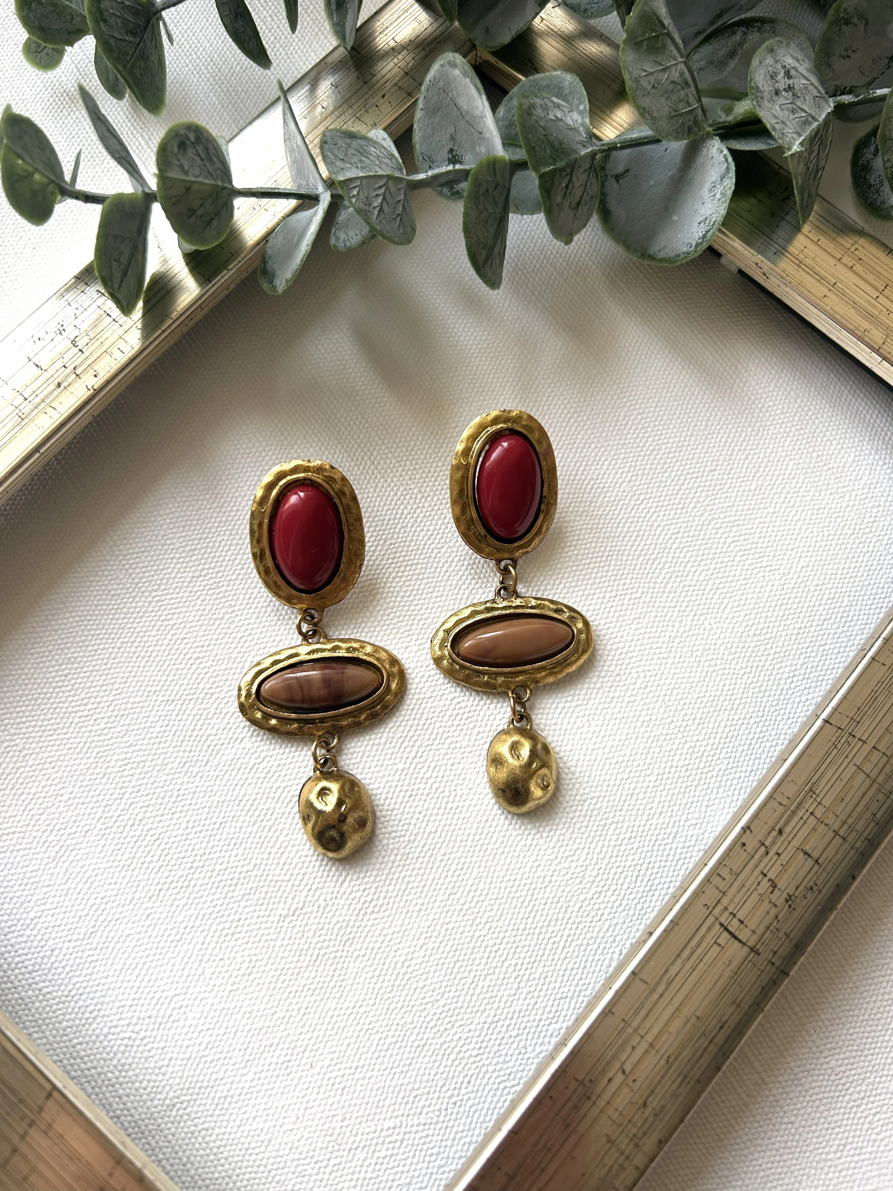 Marka Model Vintage Detaylı Küpe