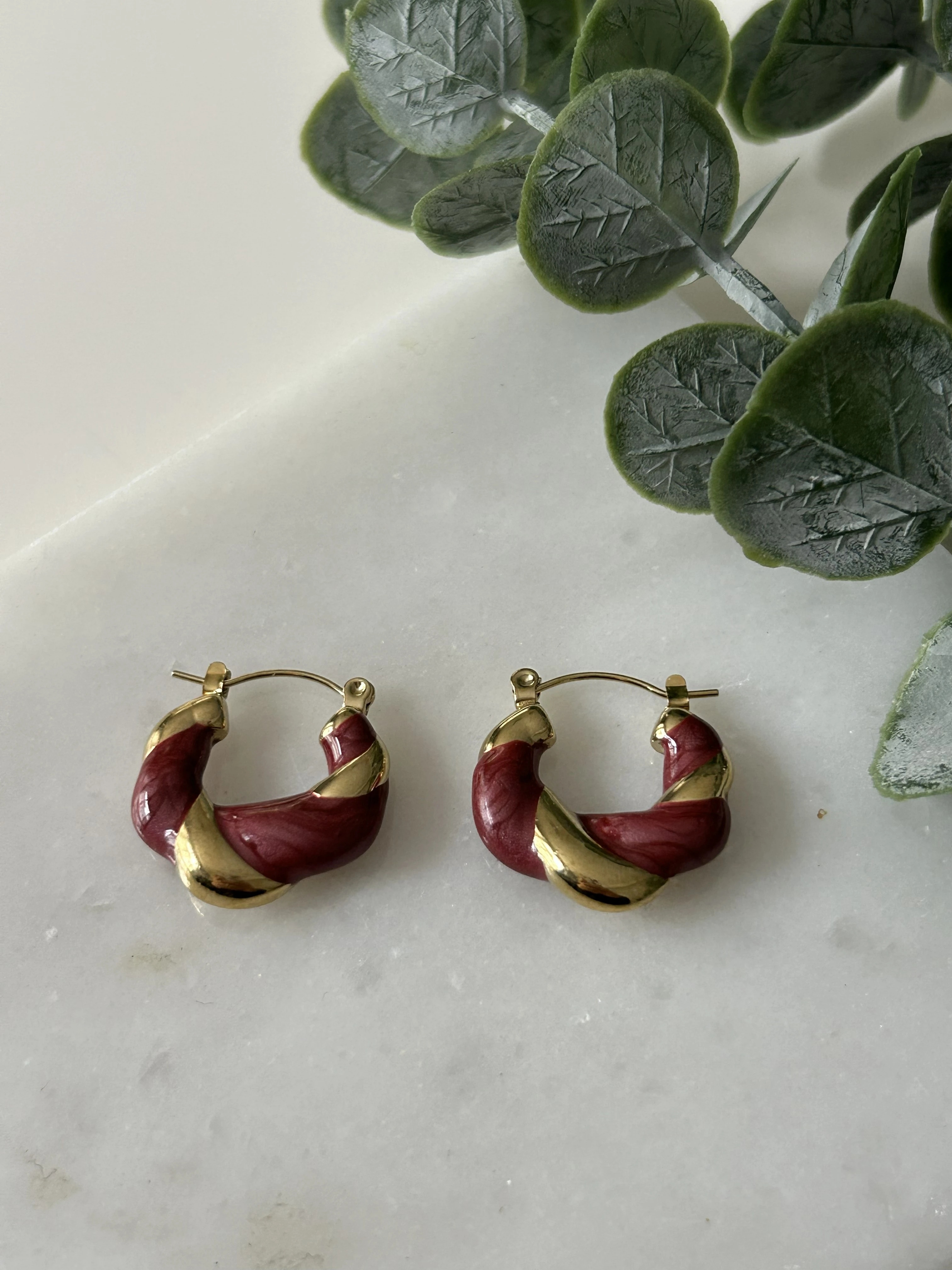 Bordo&Gold Detaylı Çelik Küpe