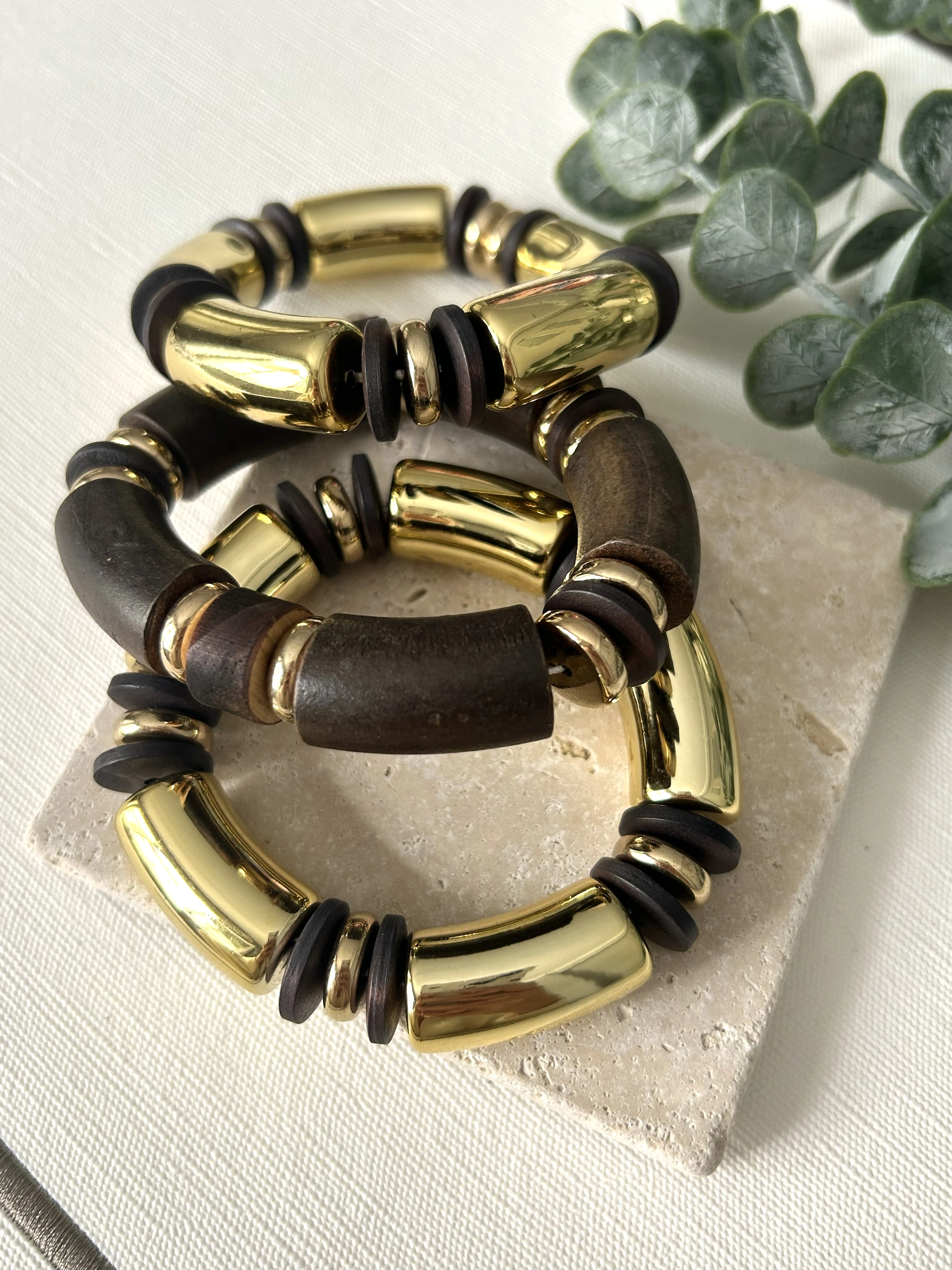 Marka Model Kahverengi ve Gold Detaylı 3 lü Lastikli Bileklik