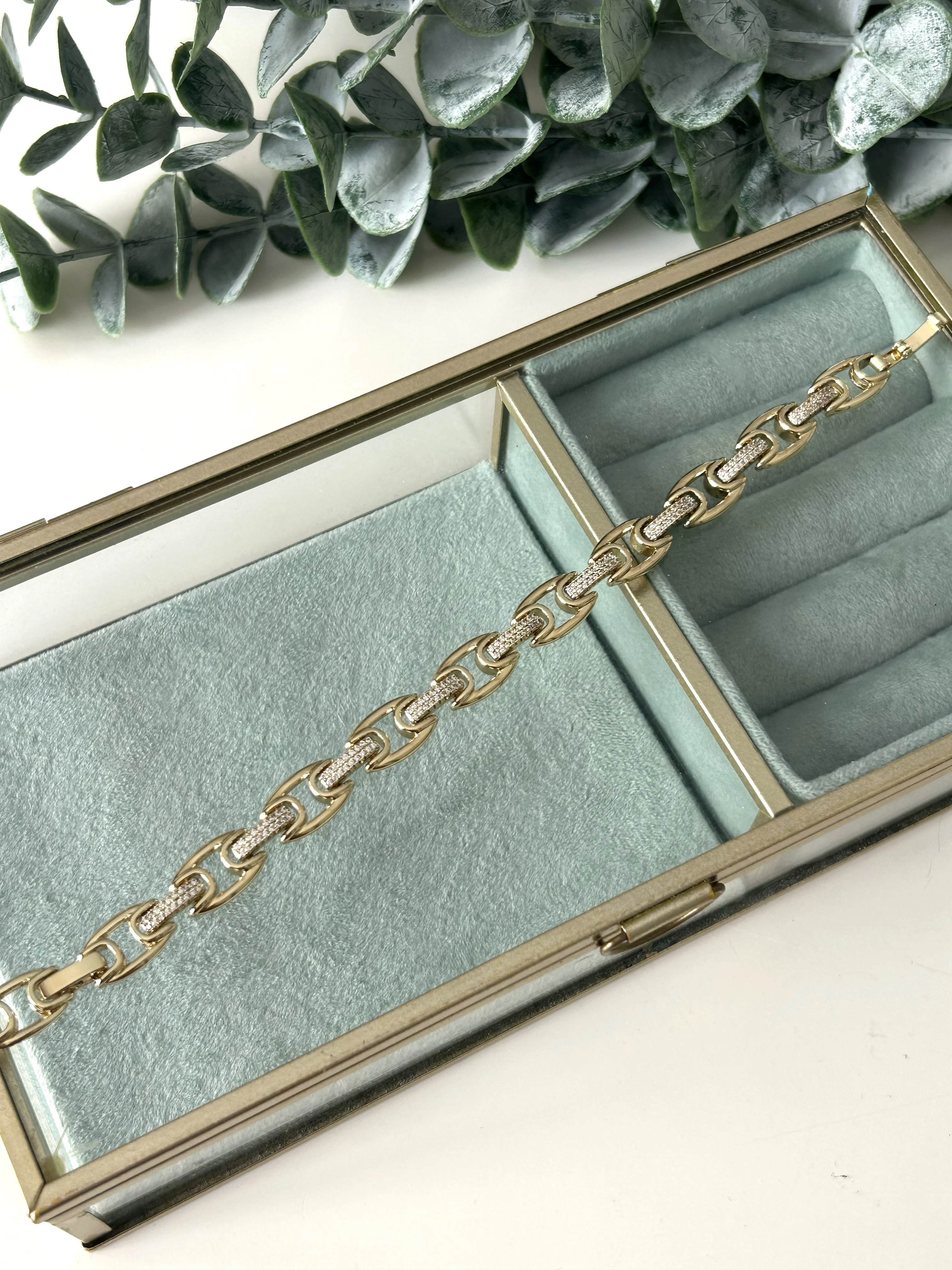 Oval Detaylı Özel Seri Bileklik