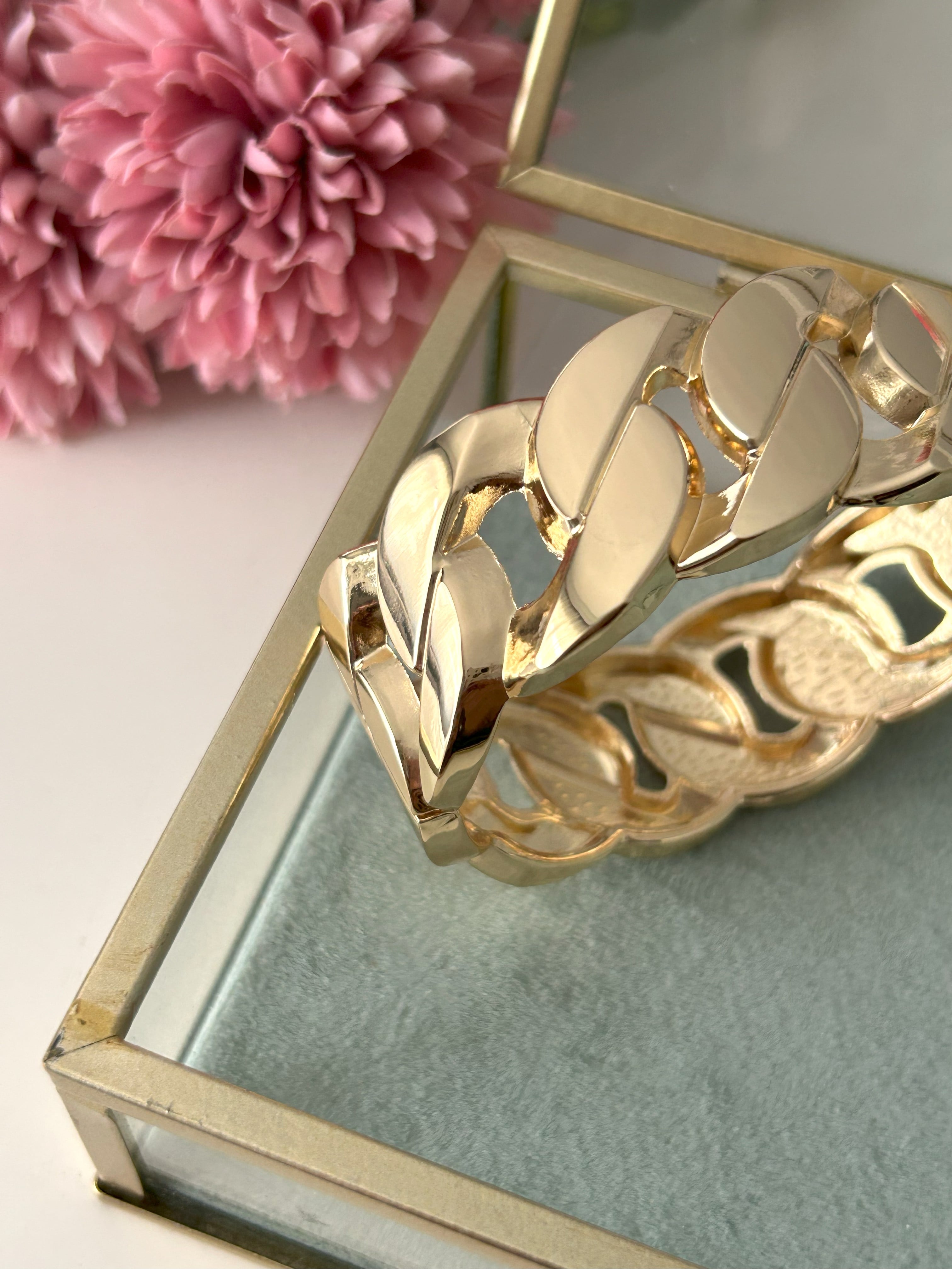 Zincir Detaylı Gold Kalın Kelepçe
