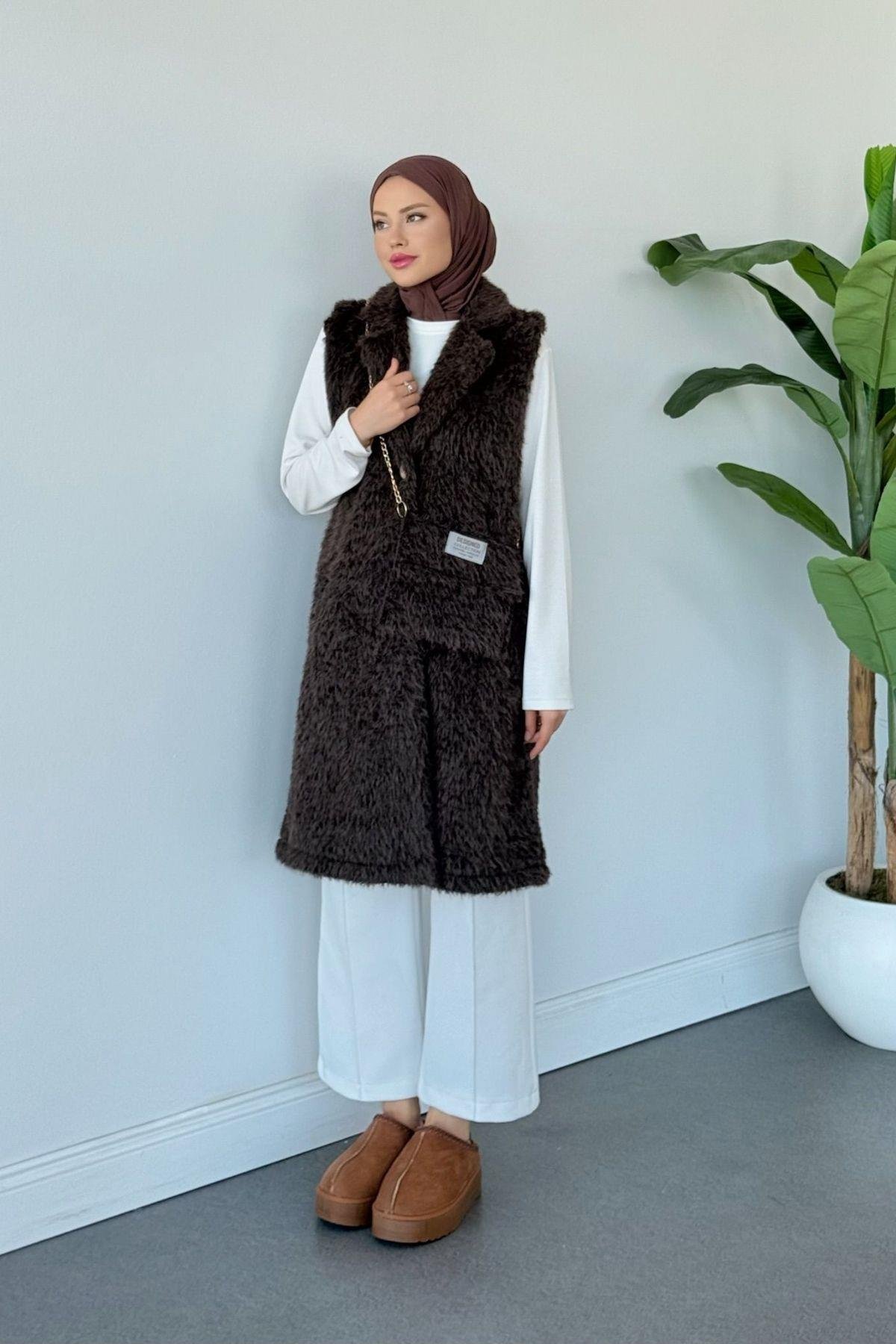 ÇANTALI KÜRK YELEK