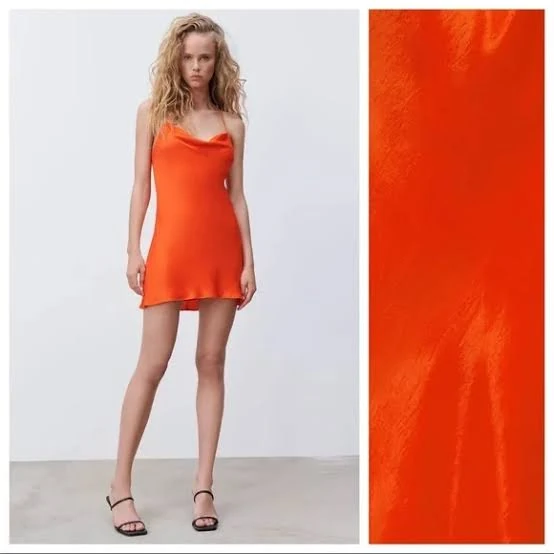 Çapraz Askılı Saten Mini Elbise