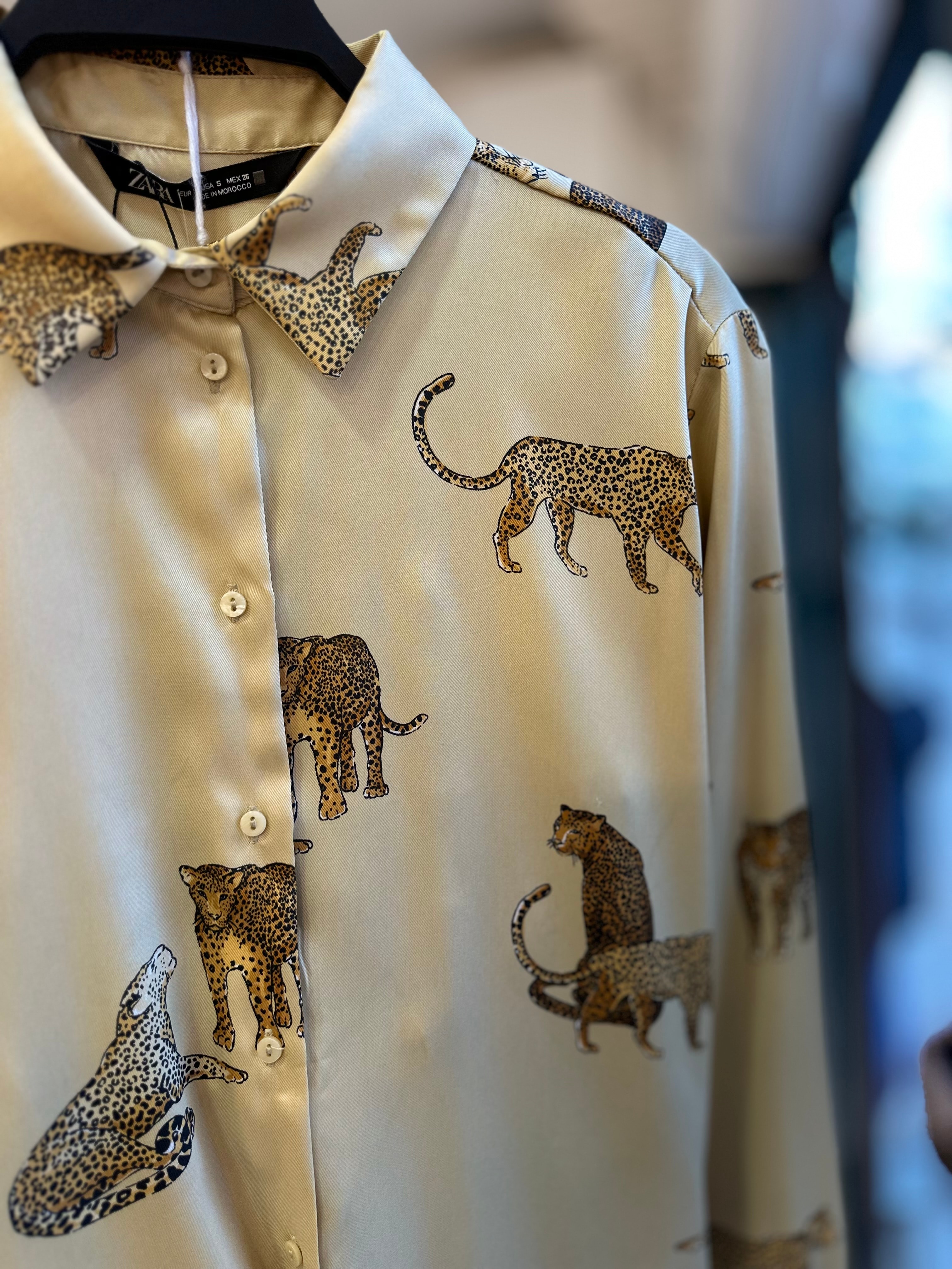 Leoparlı Saten Gömlek