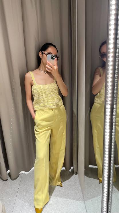 Sarı Askılı Örme Bluz