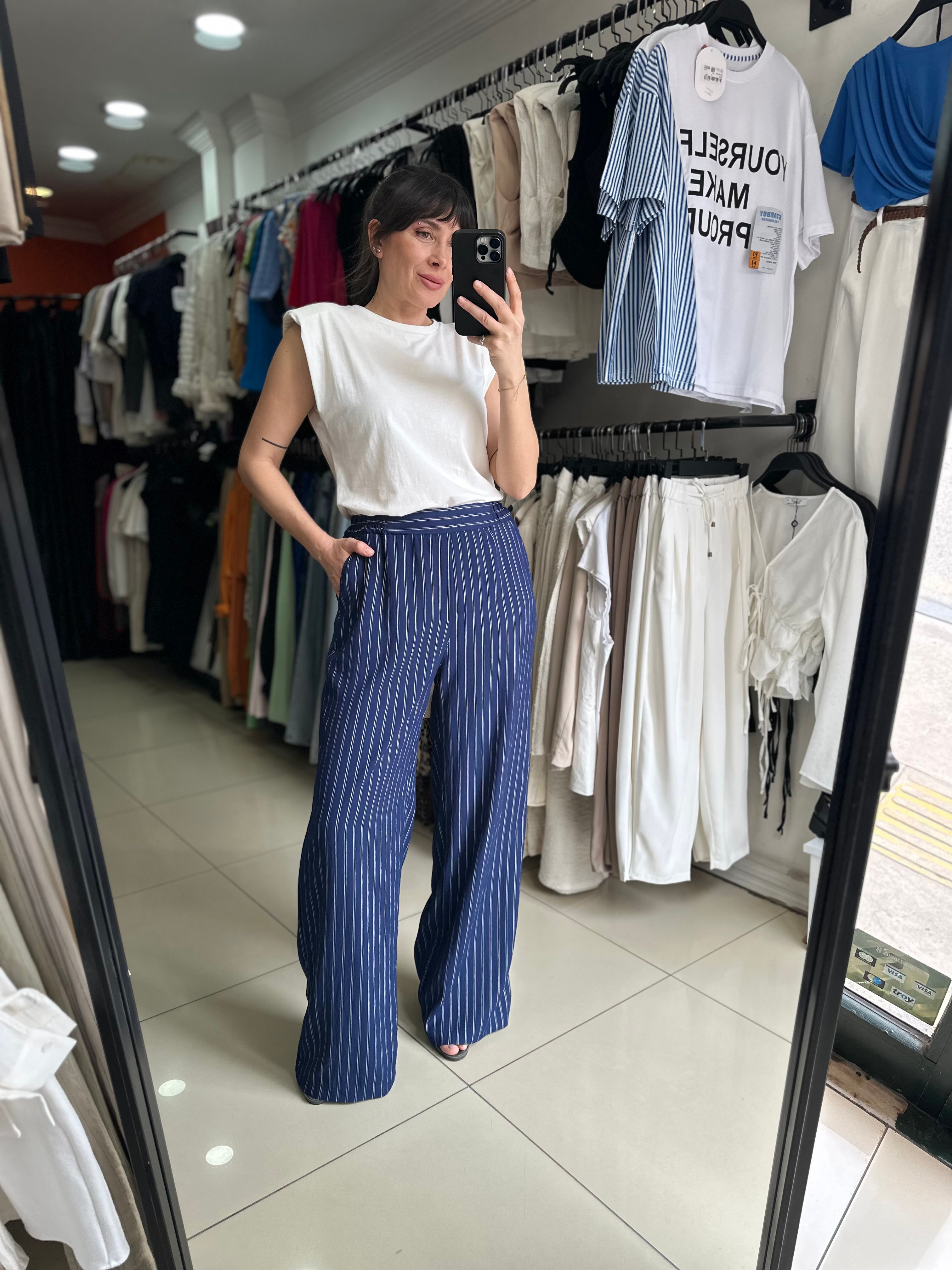 Lacivert Çizgili Dökümlü Pantolon