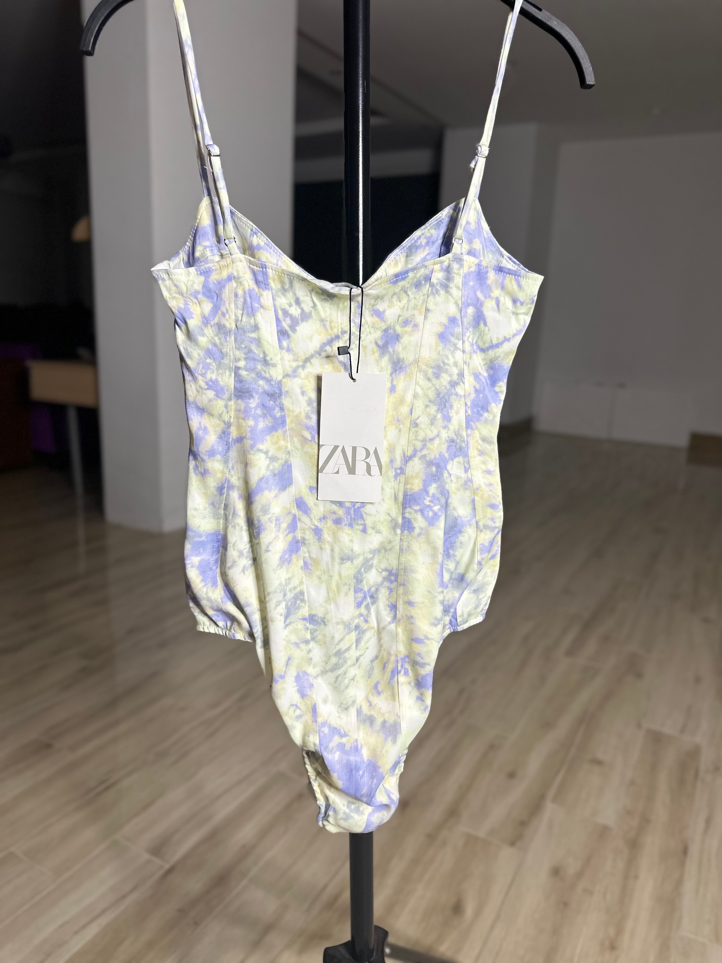 Saten Bodysuit