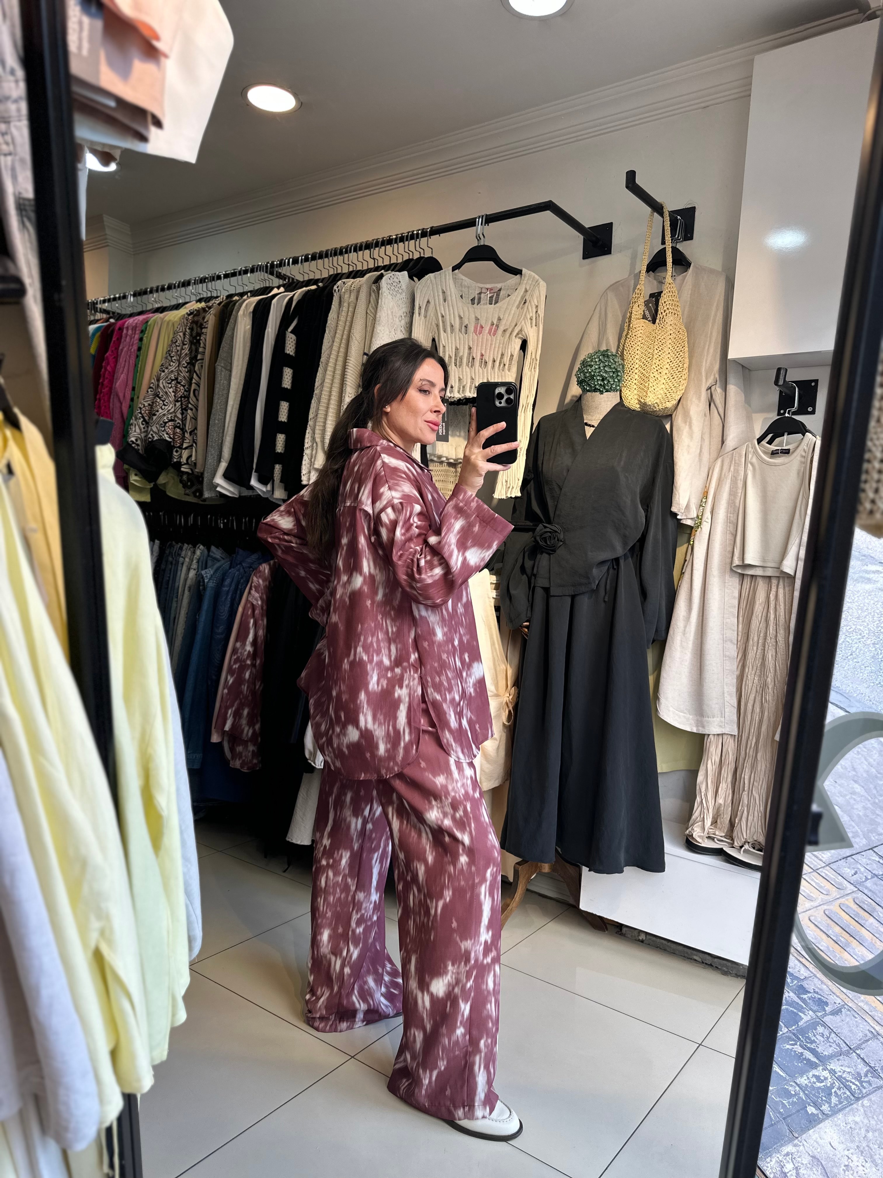 Bordo Batik Desenli Astarlı Pantolon Gömlek Takım