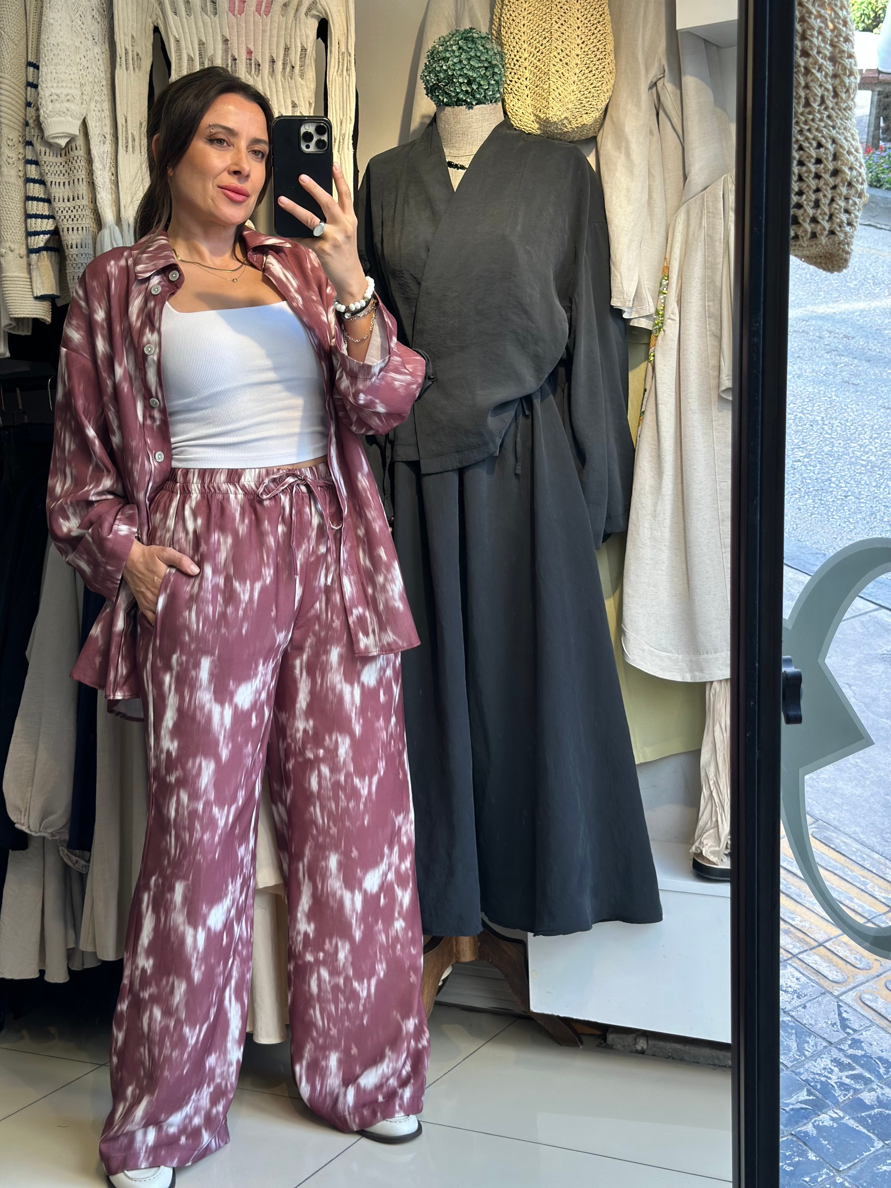 Bordo Batik Desenli Astarlı Pantolon Gömlek Takım