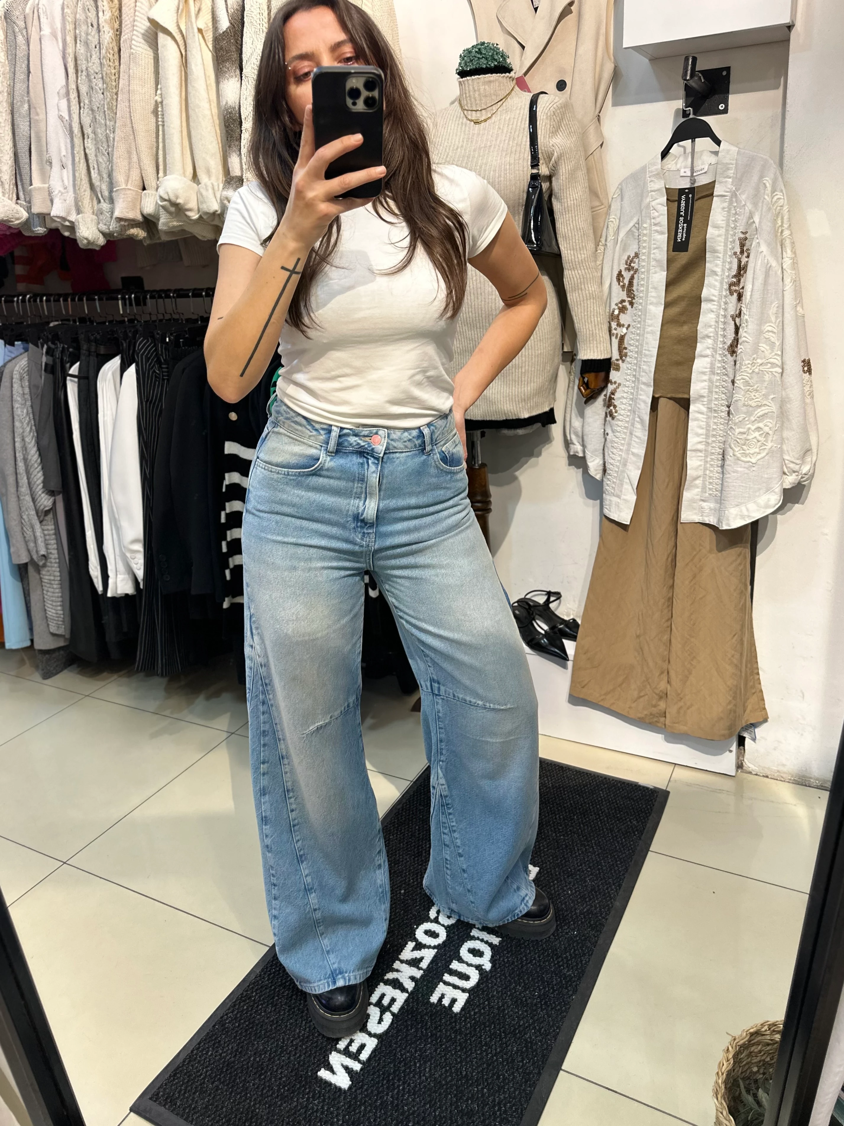 Parçalı Denim Jean