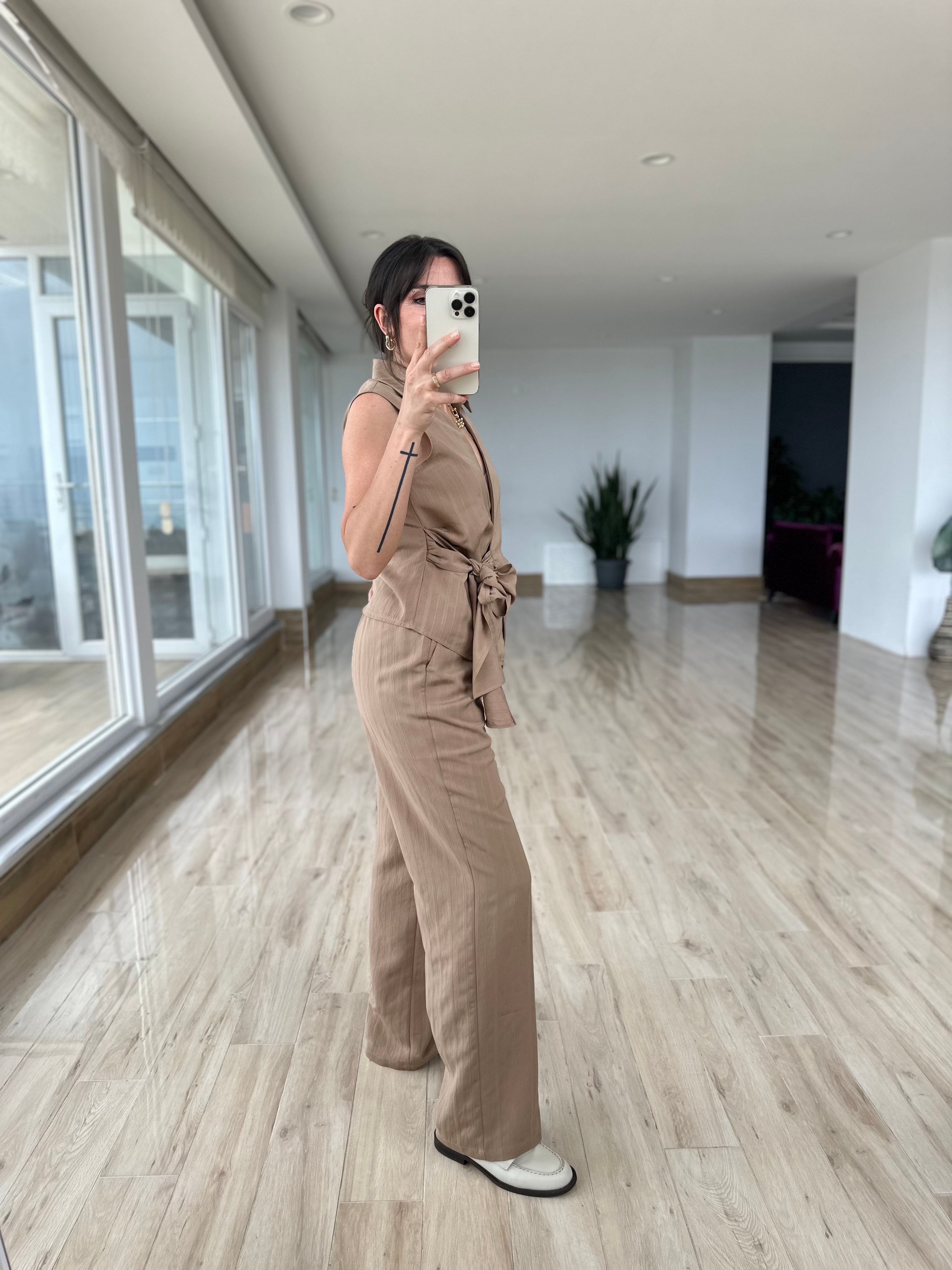 Kruvaze Model Gömlek Pantolon Takım