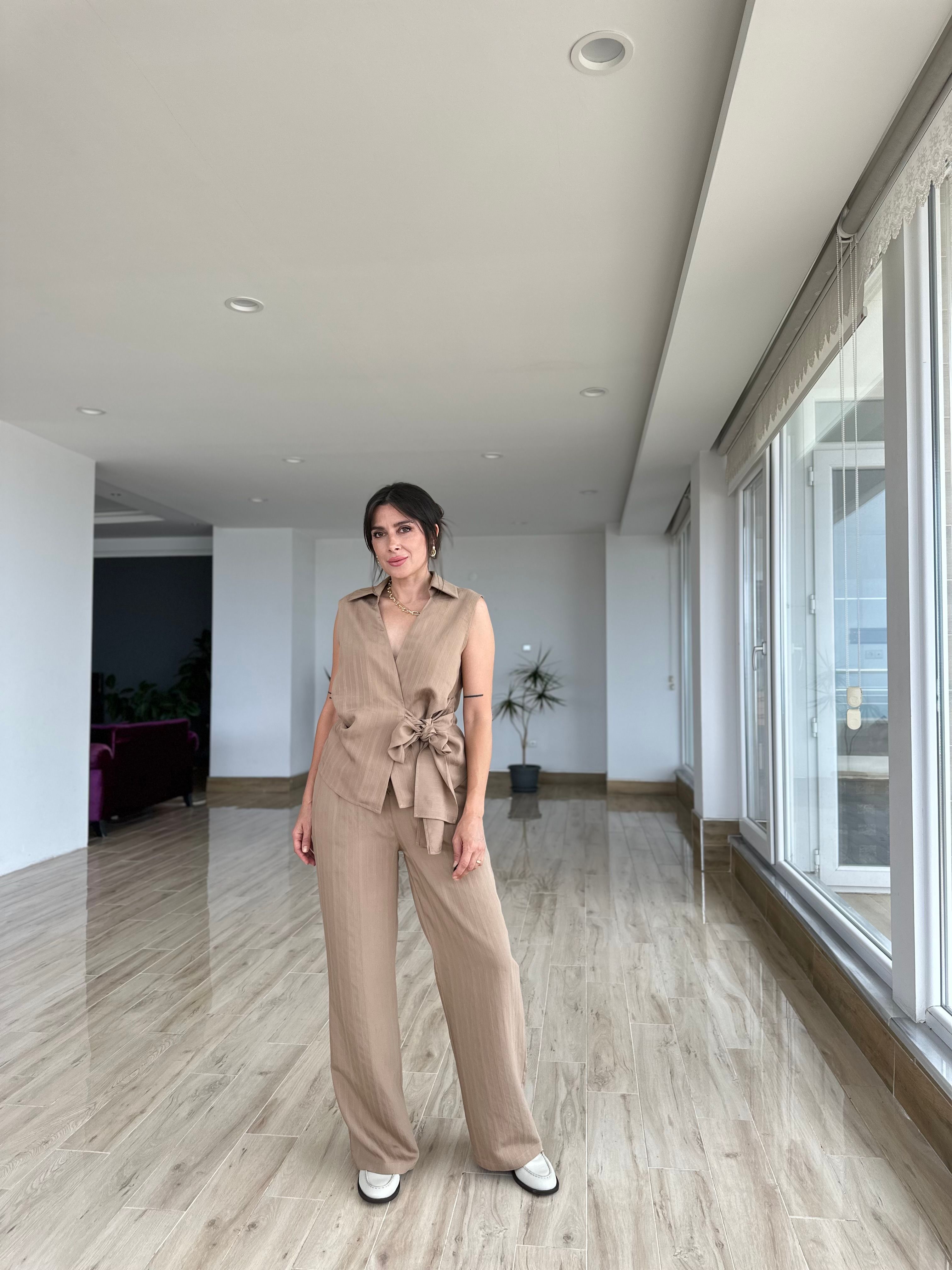 Kruvaze Model Gömlek Pantolon Takım