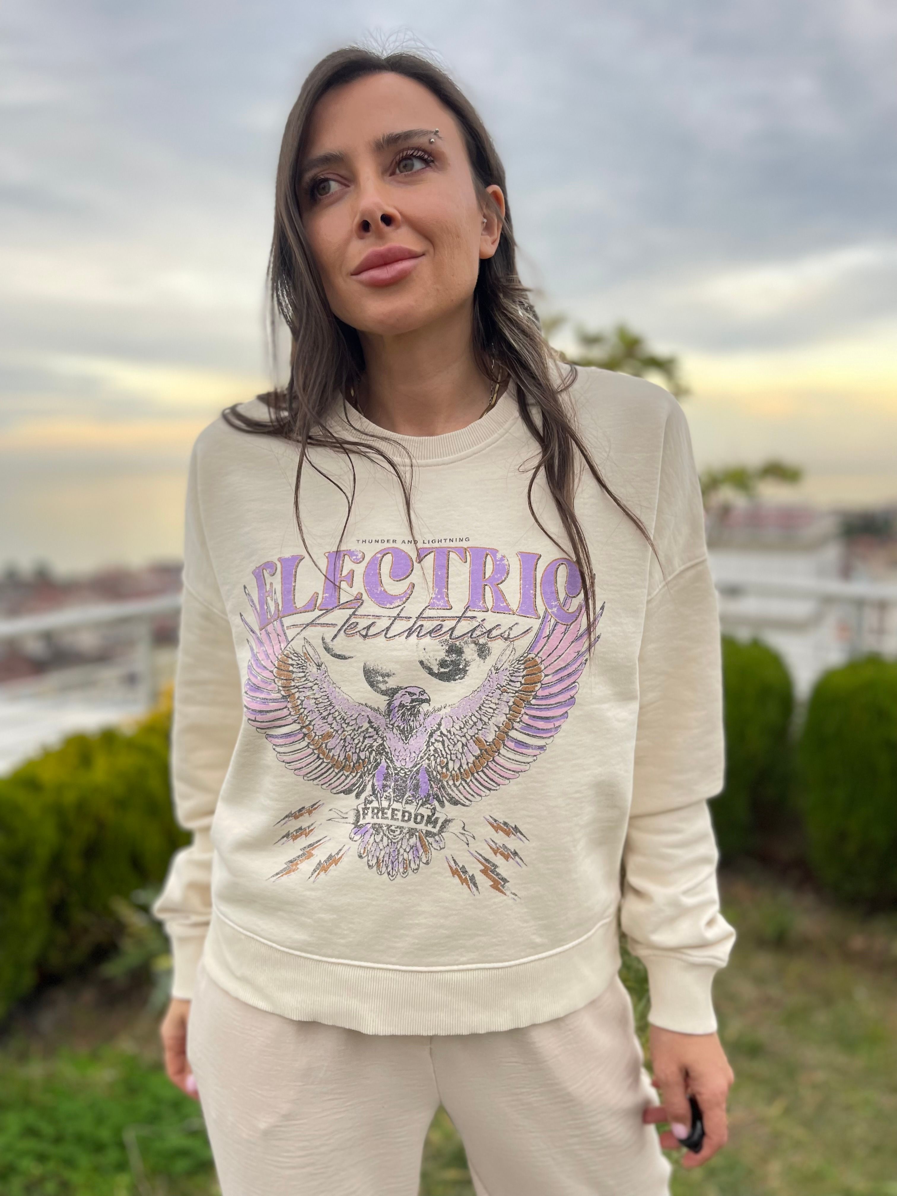 Bej Renk Baskılı Sweatshirt