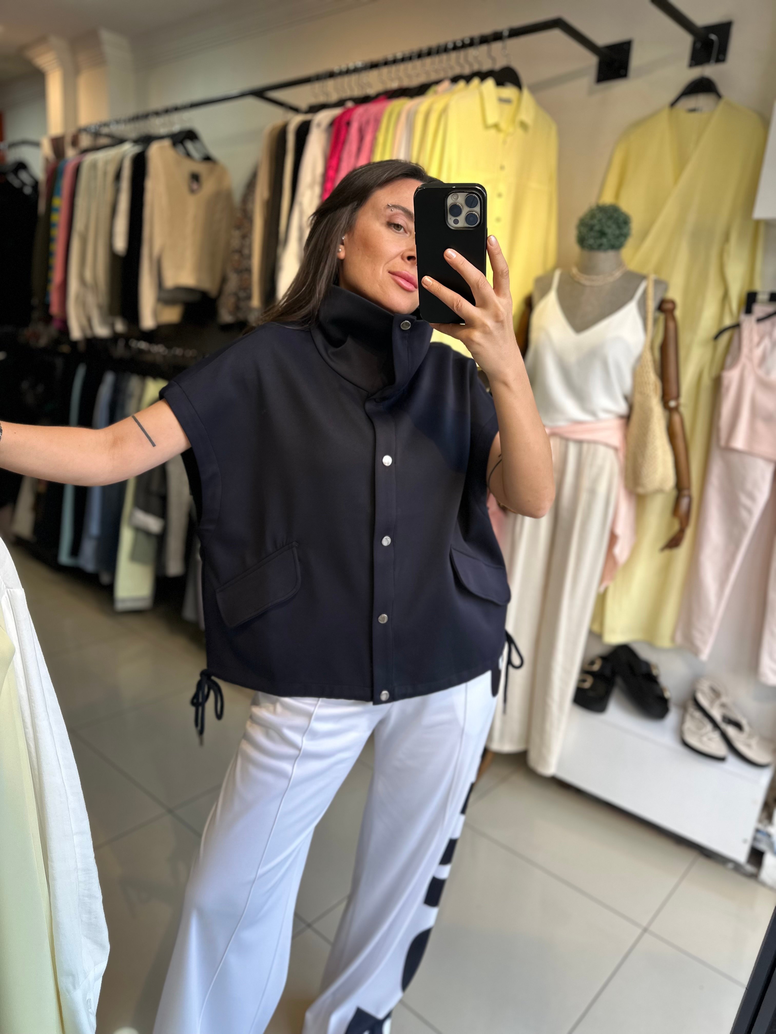 Çıtçıt Düğmeli Cepli Yumuşak Dokulu Oversize Yelek