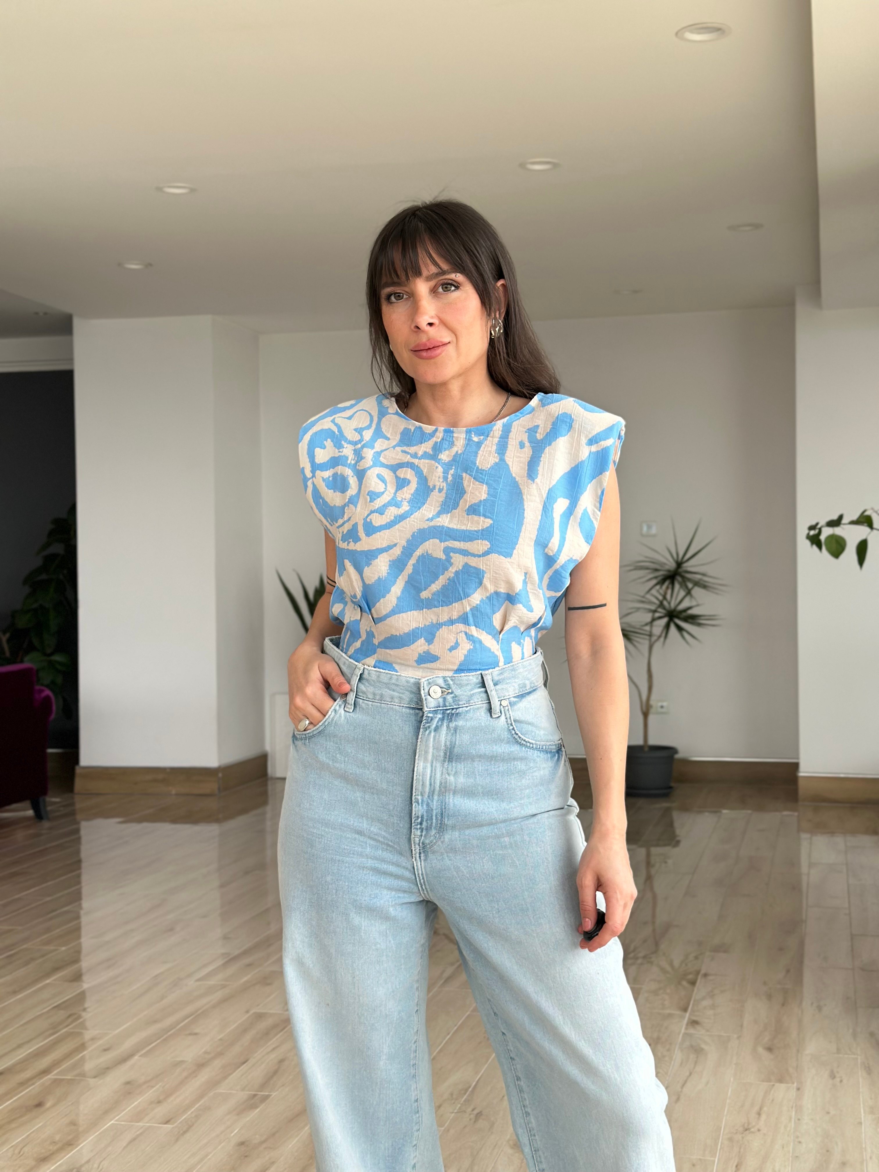 Vatkalı Mavi Crop Bluz 