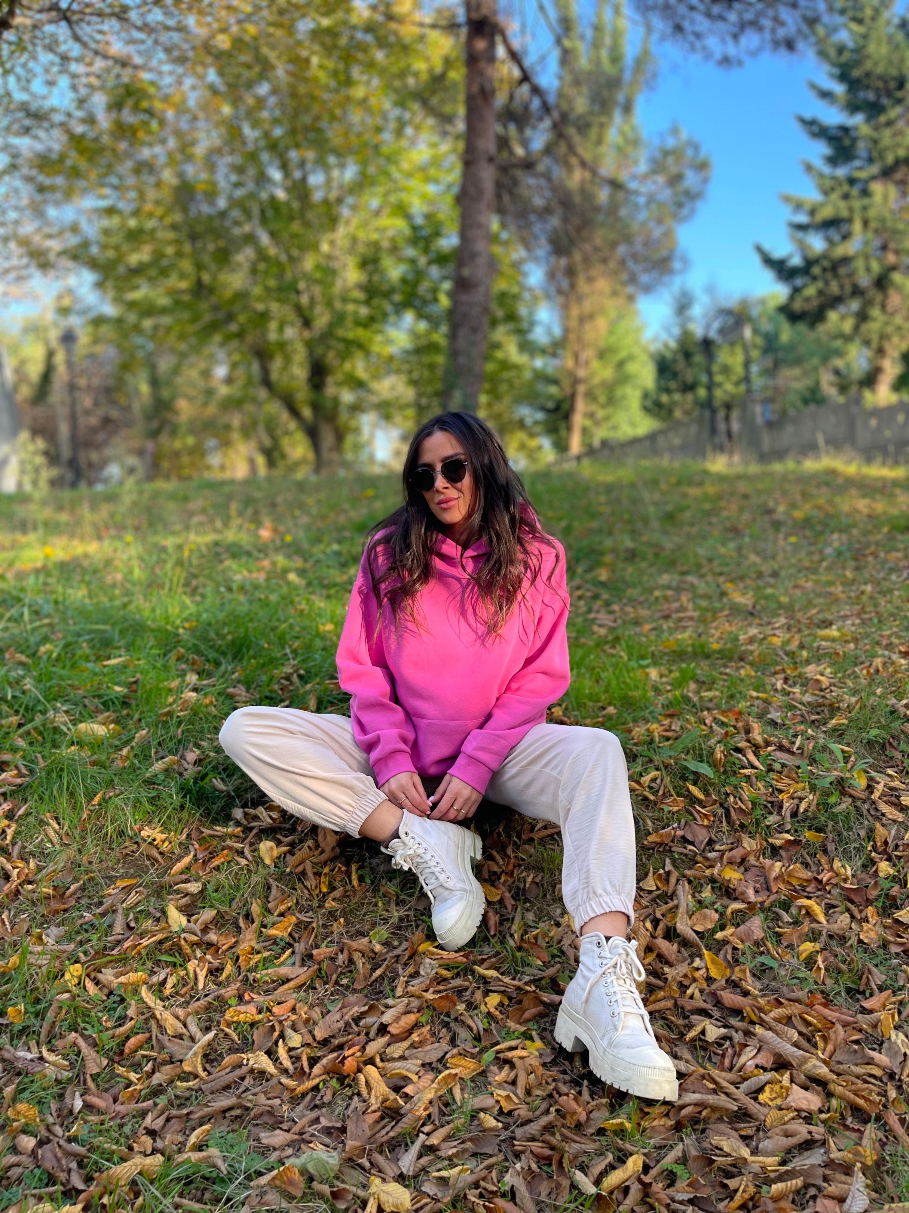 Pembe Kapüşonlu Sweatshirt