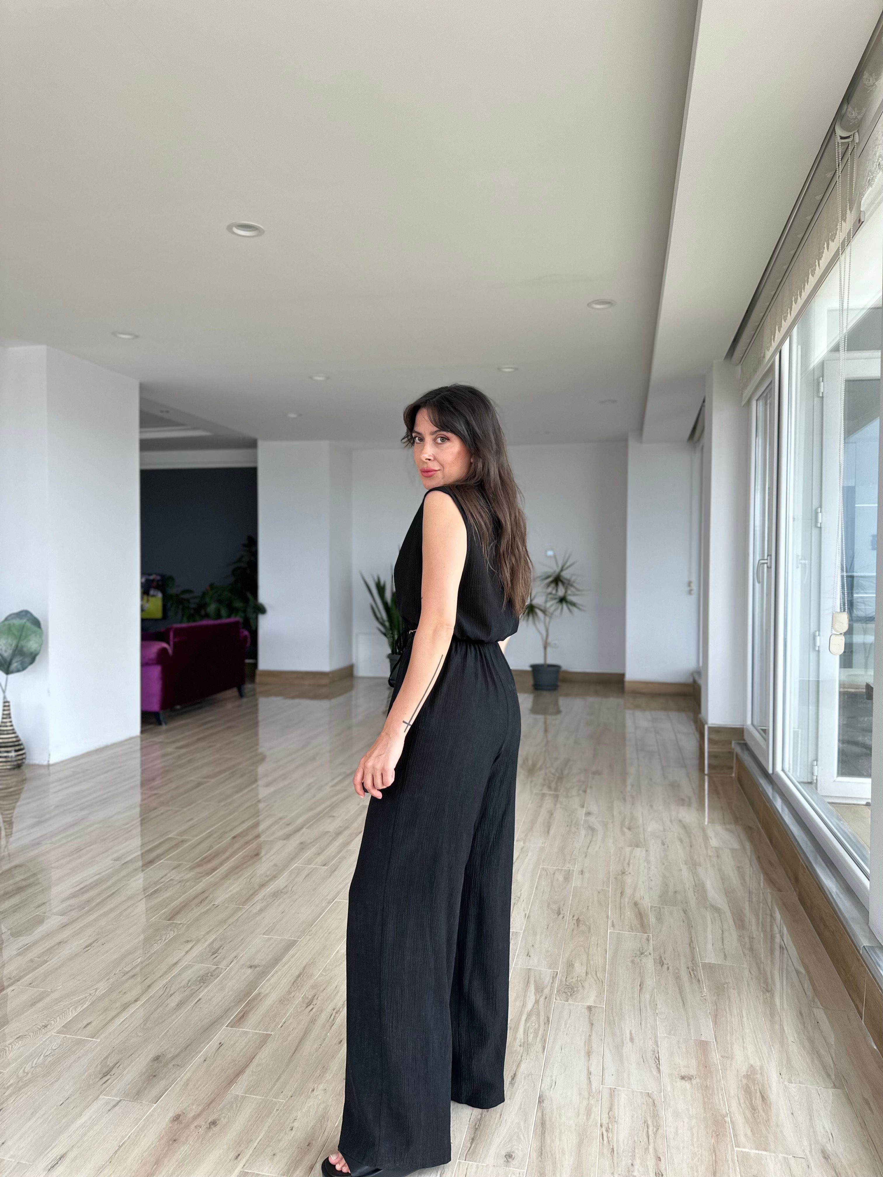 Siyah Renk Bluz Pantolon Takım