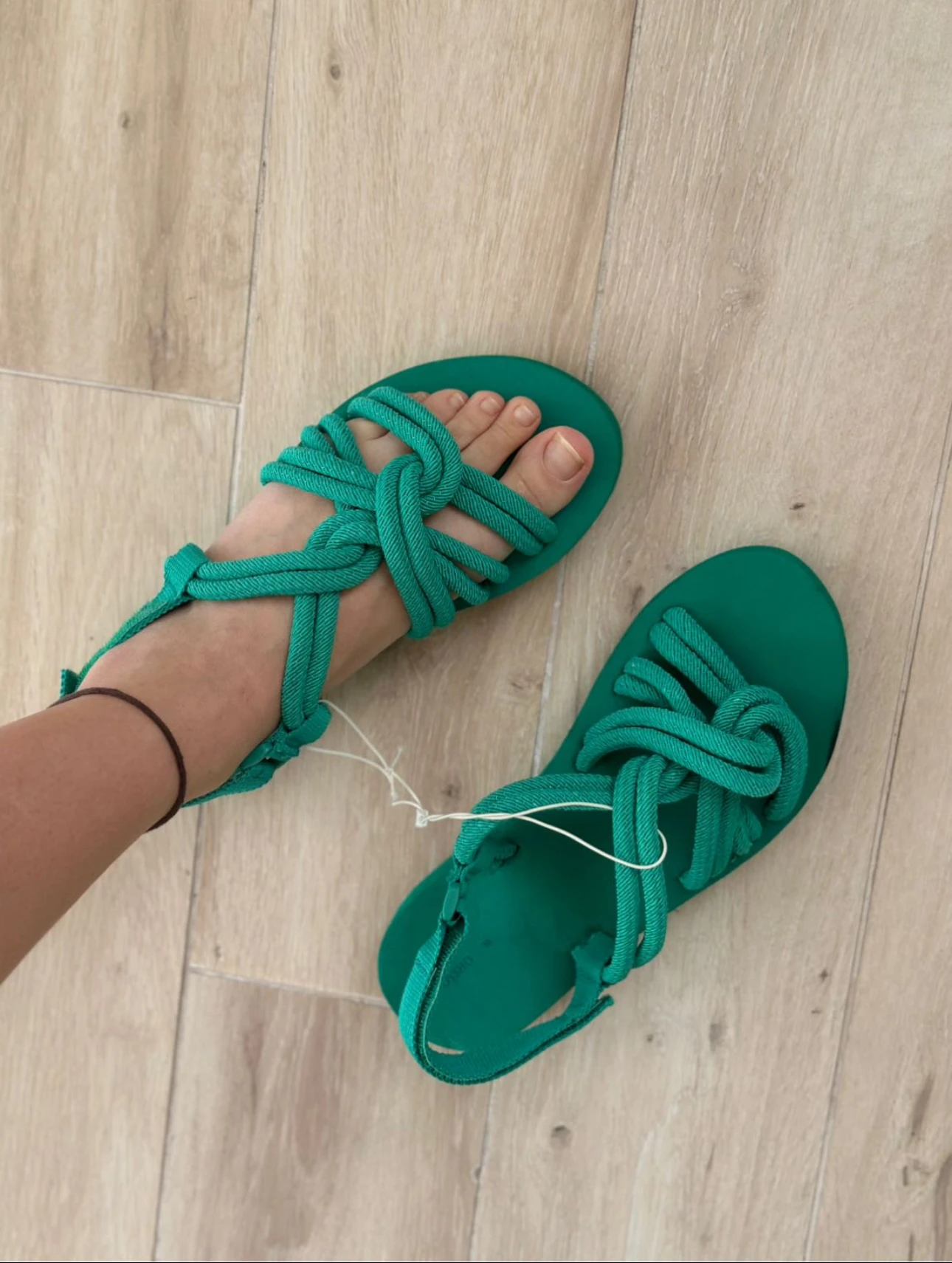 Yeşil Yumuşak Sandalet