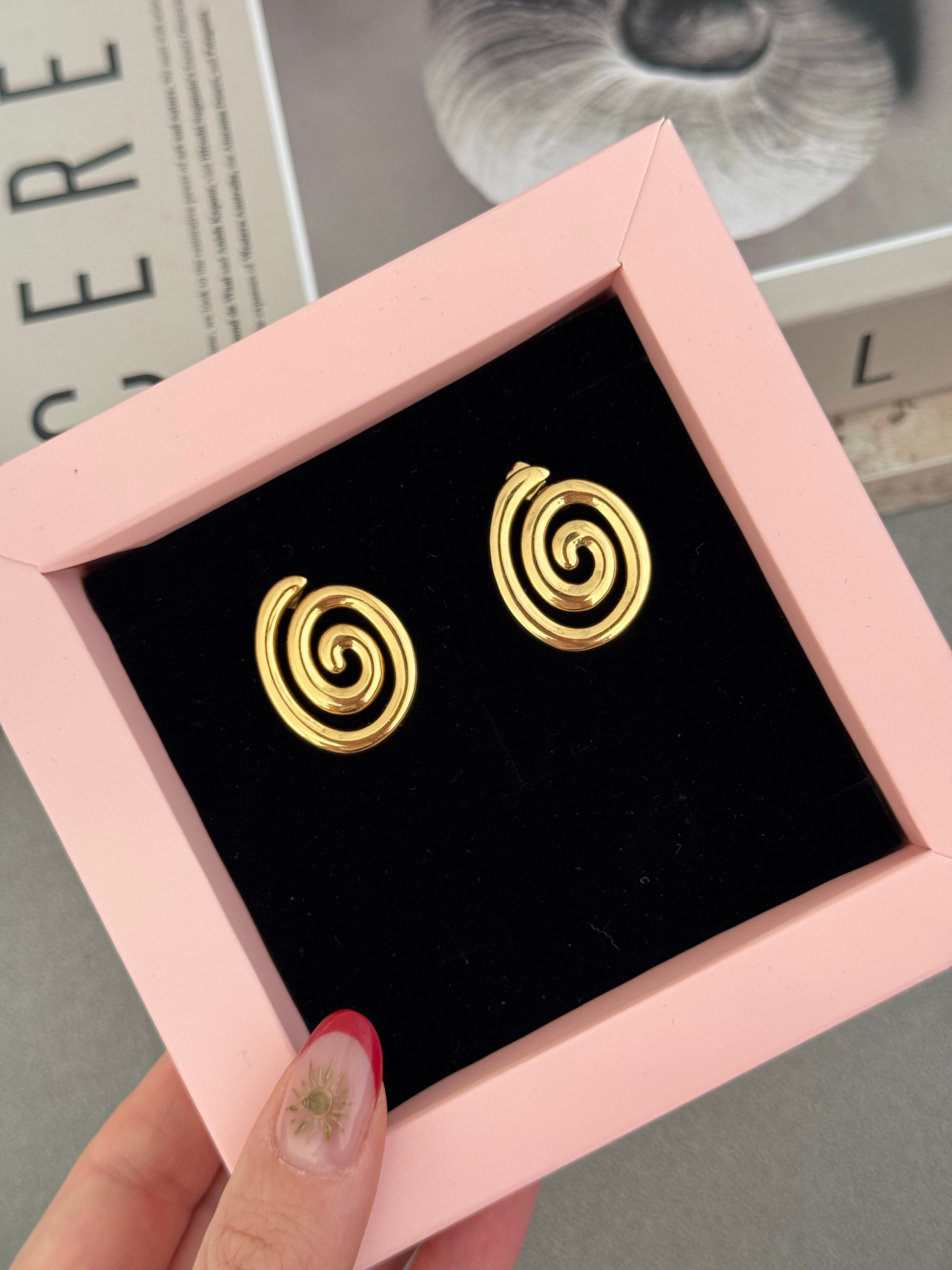 Çelik | spiral küpe 