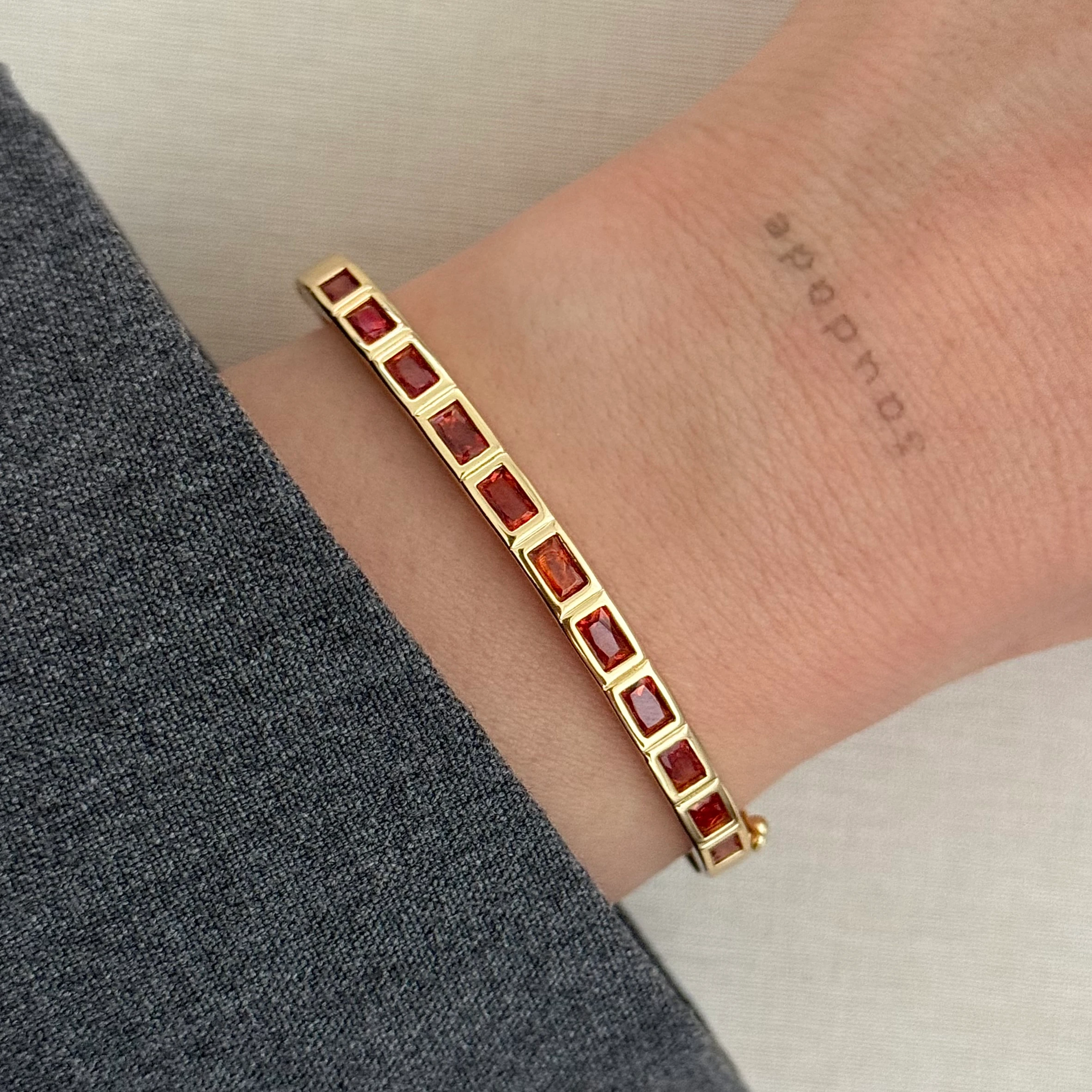 Premium | zirkon taşlı kelepçe 