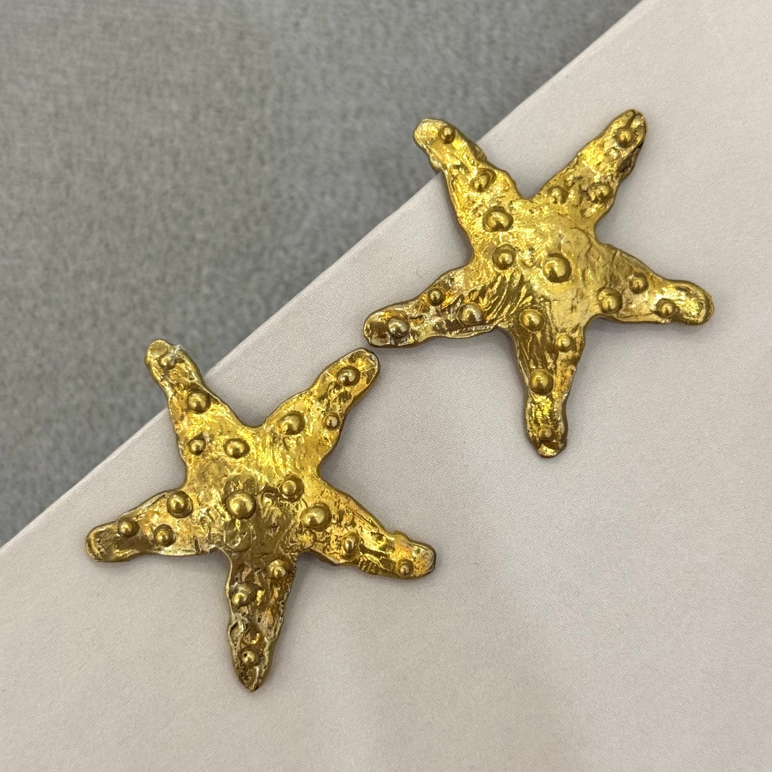 Vintage saf pirinç starfish küpe 