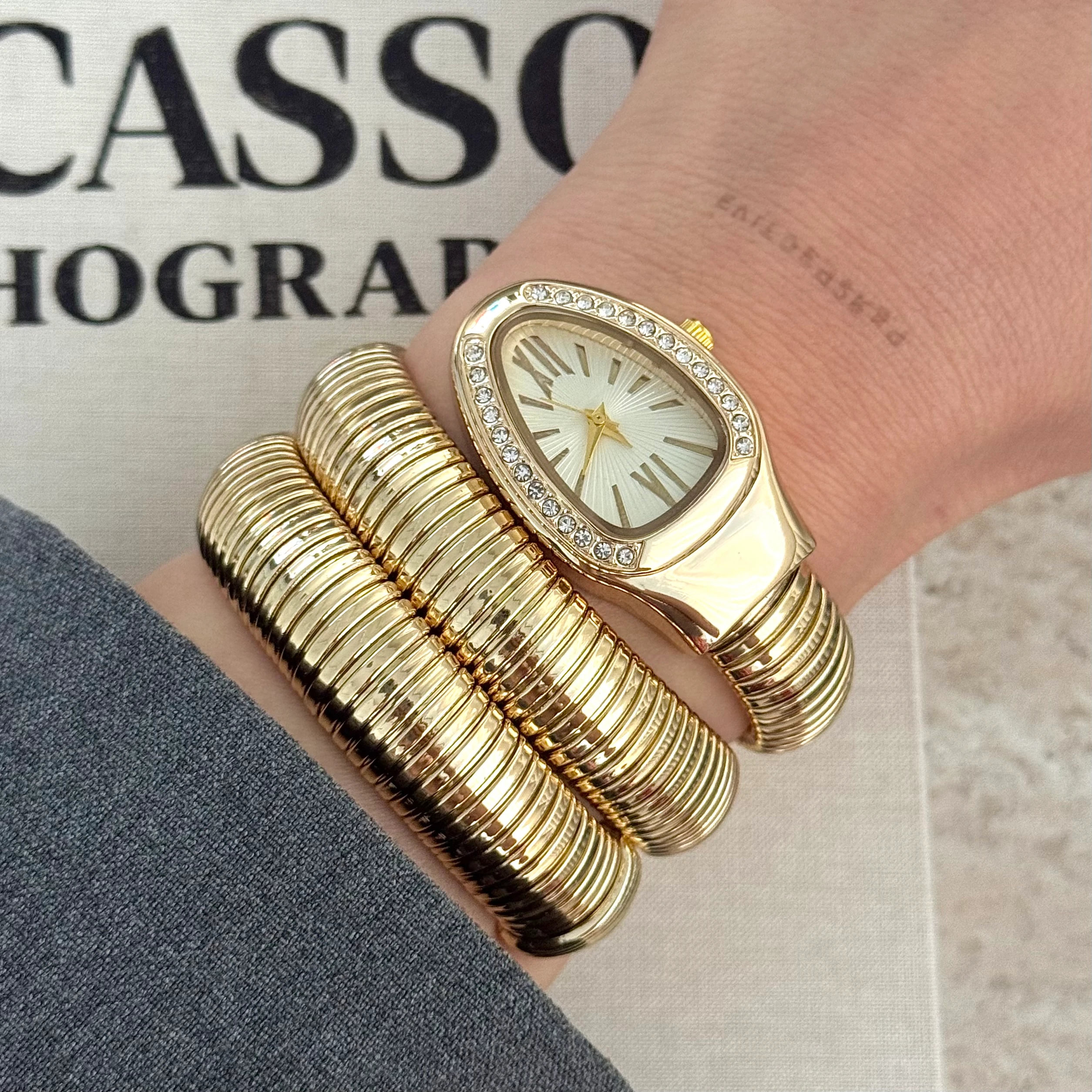 Gold | Yılan dolama saat 