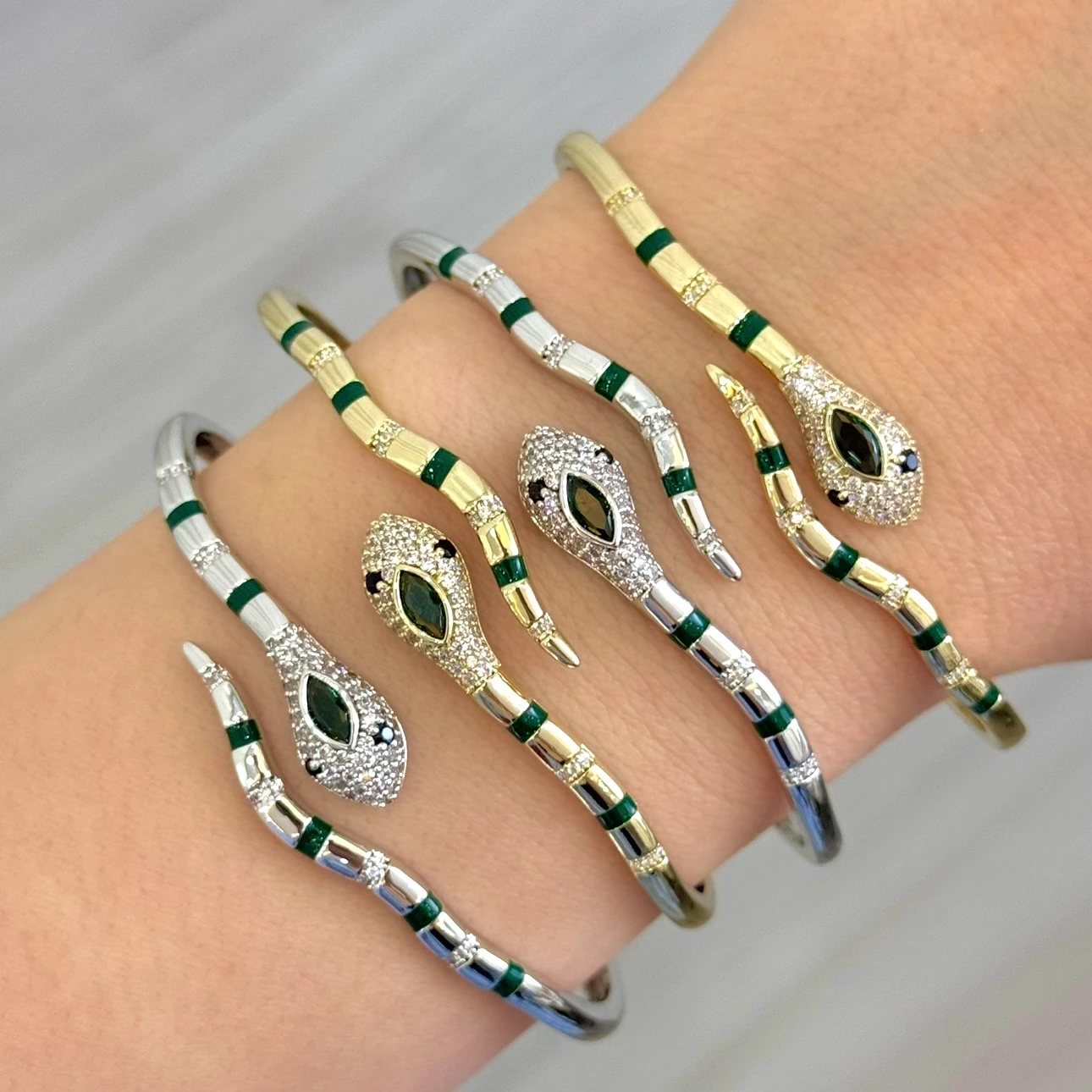 Vıp | Lüks zirkon taşlı yılan bileklik 