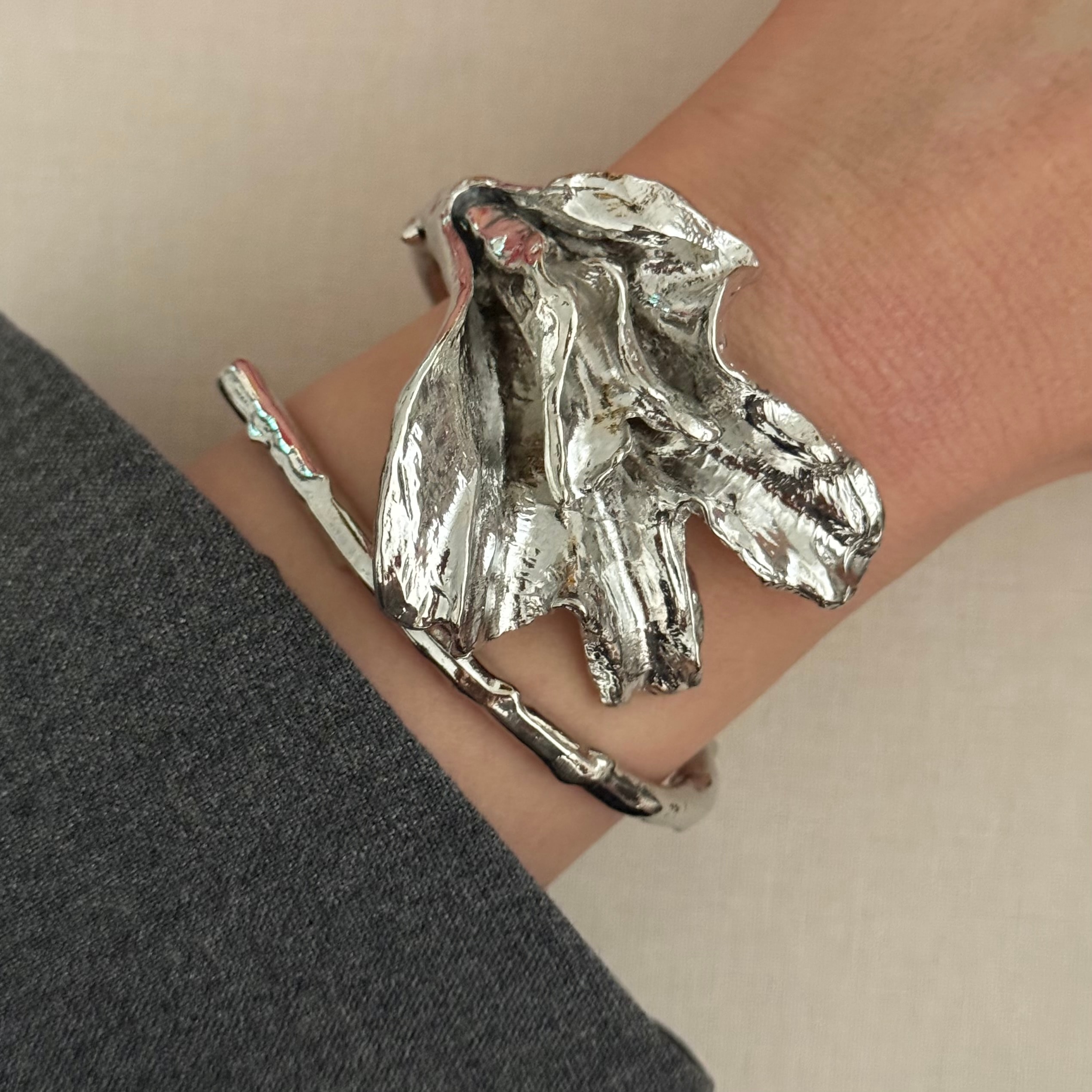 Özel Tasarım Silver Flowers bileklik 