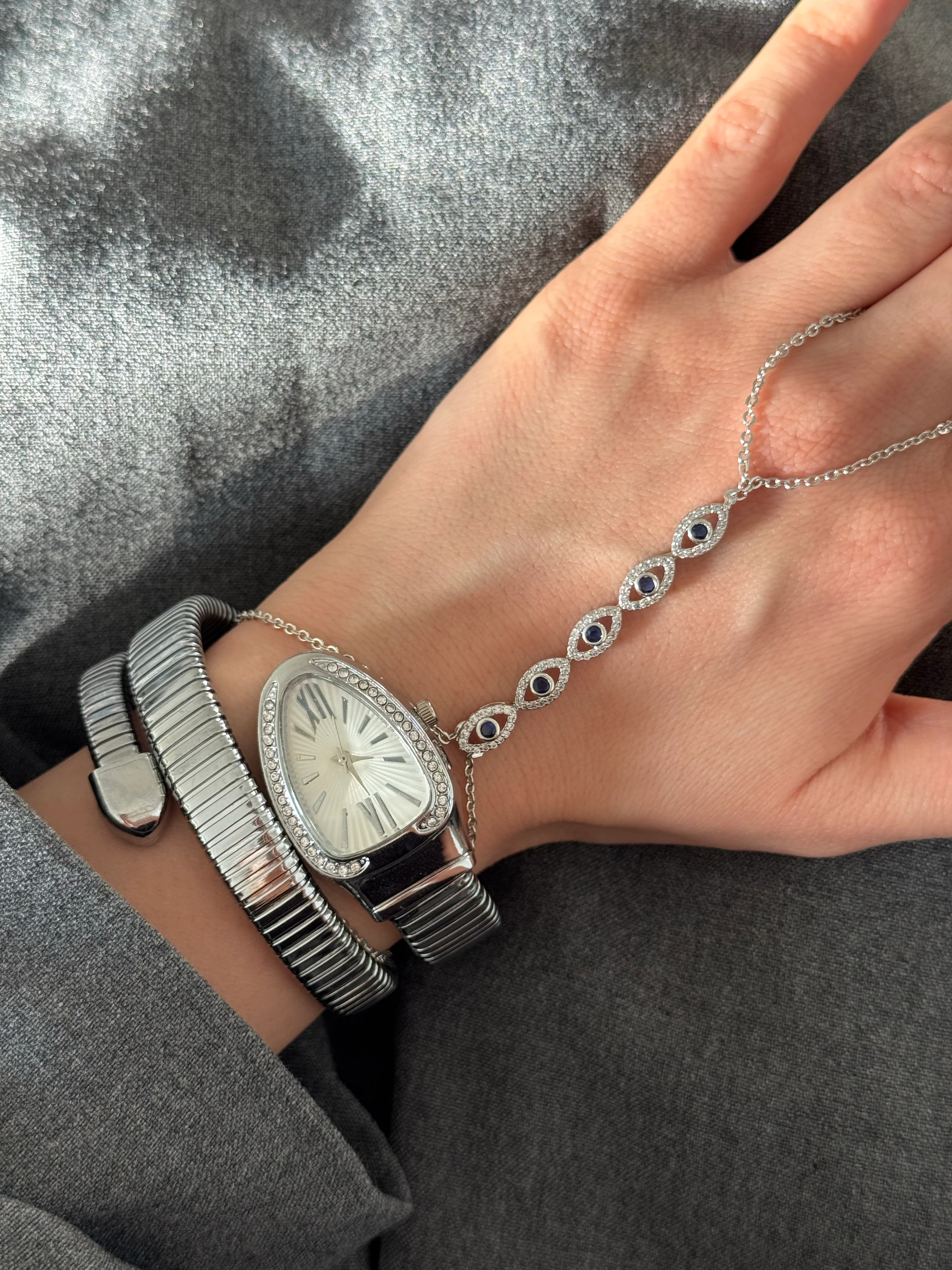 Silver | Lacivert gözlü taşlı şahmeran 