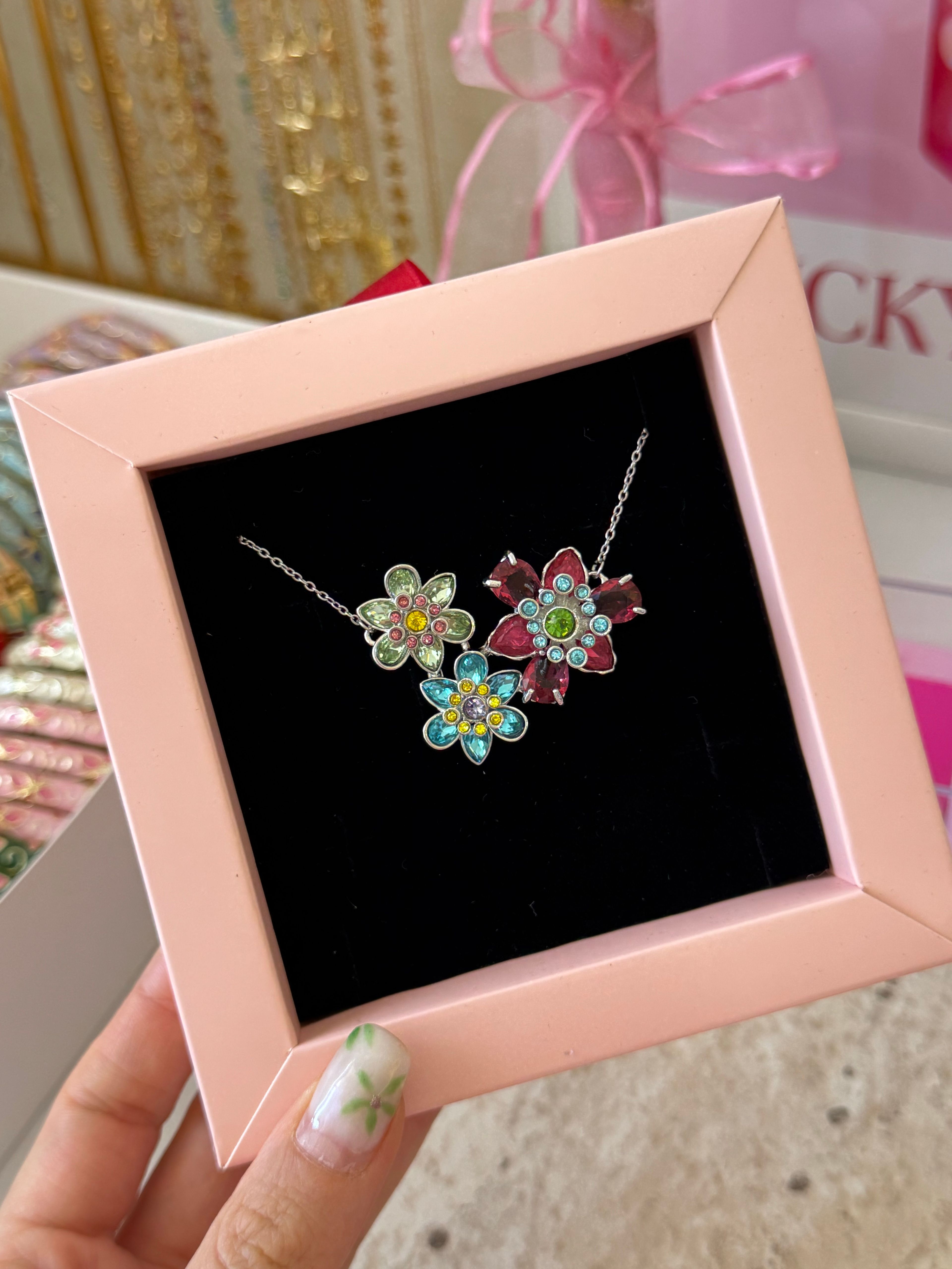 Çelik | Swarovski muadili silver flowers ldyllia kolye