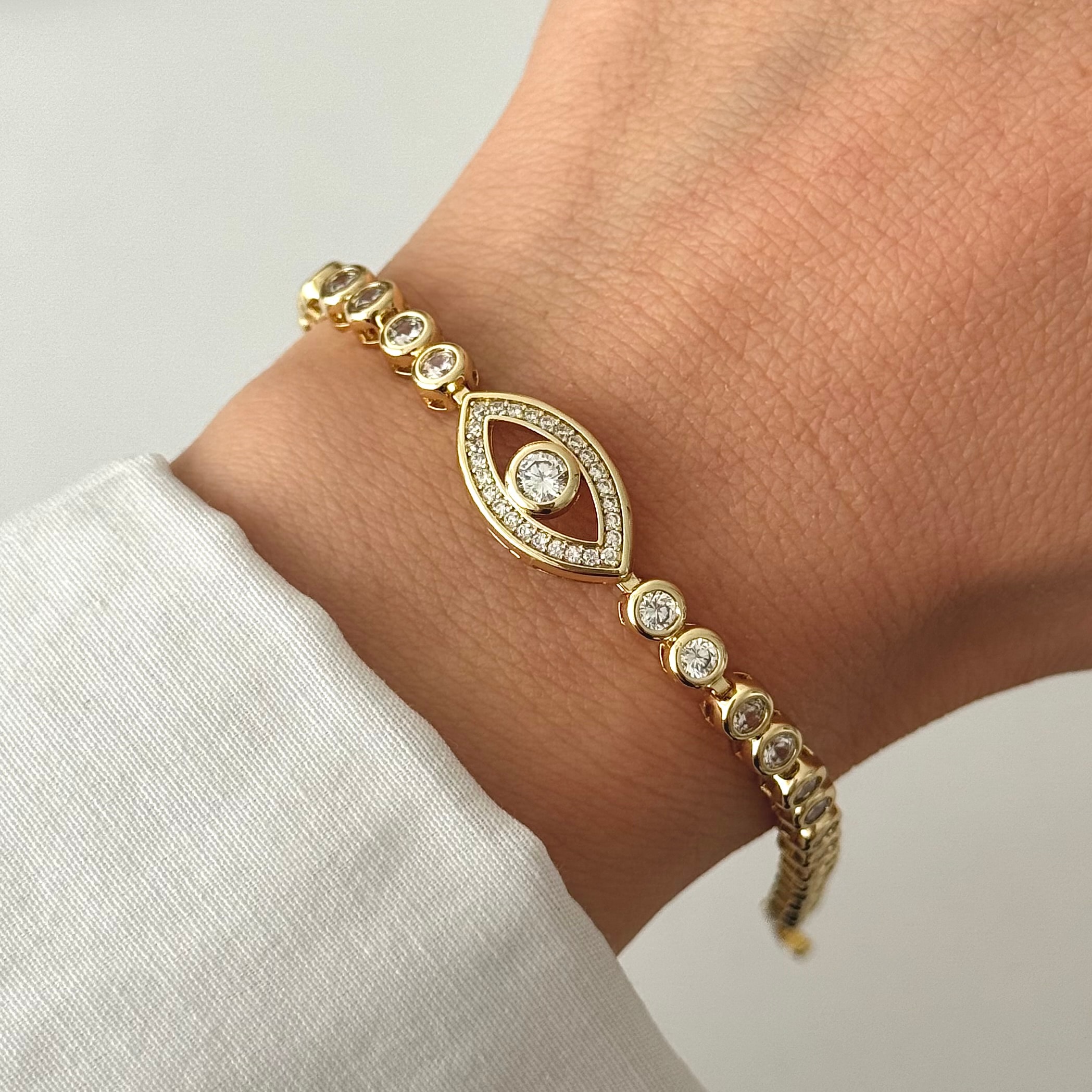 Premium | Taşlı göz bileklik 