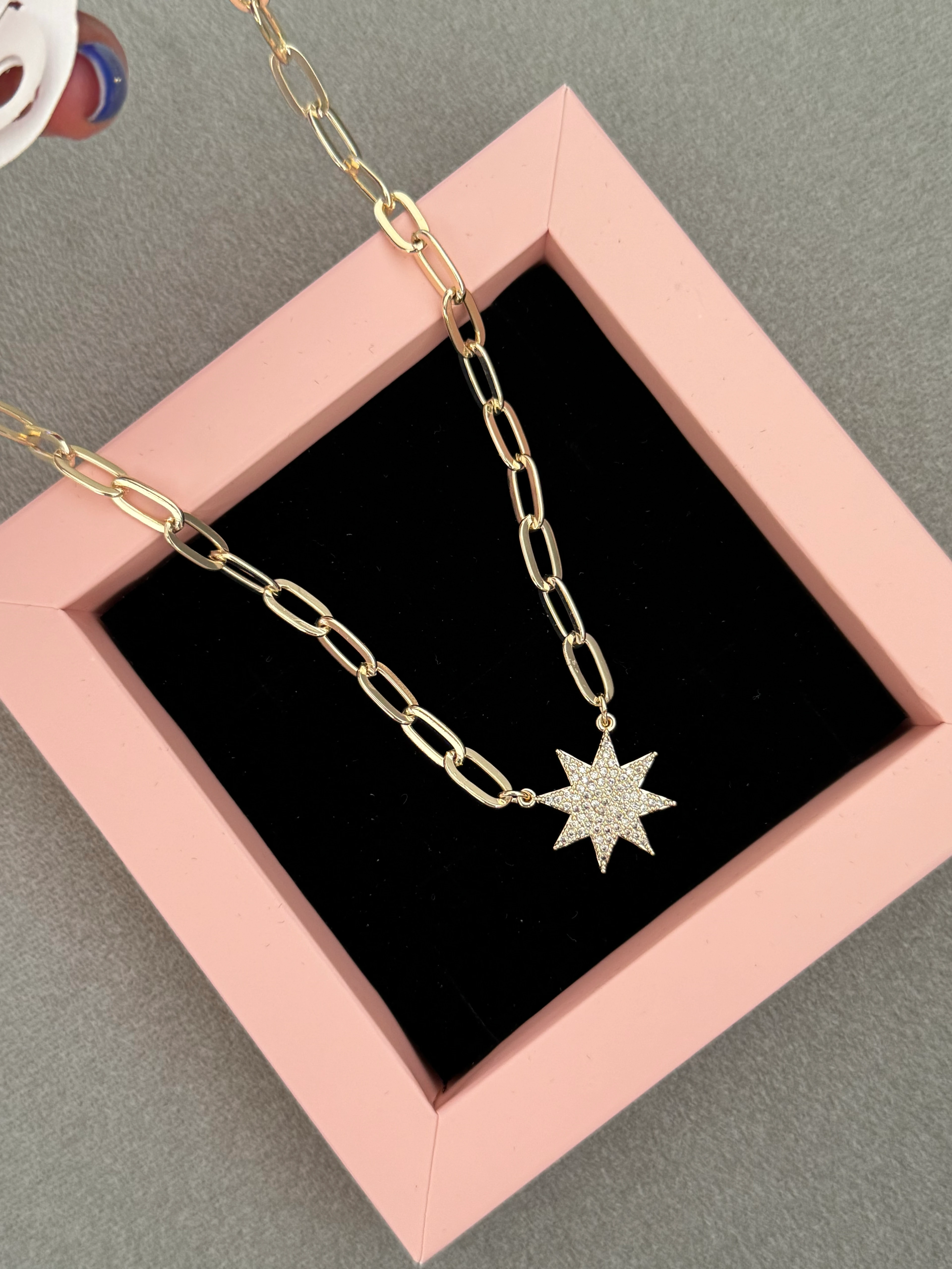 14k Büyük Güneş kolye 