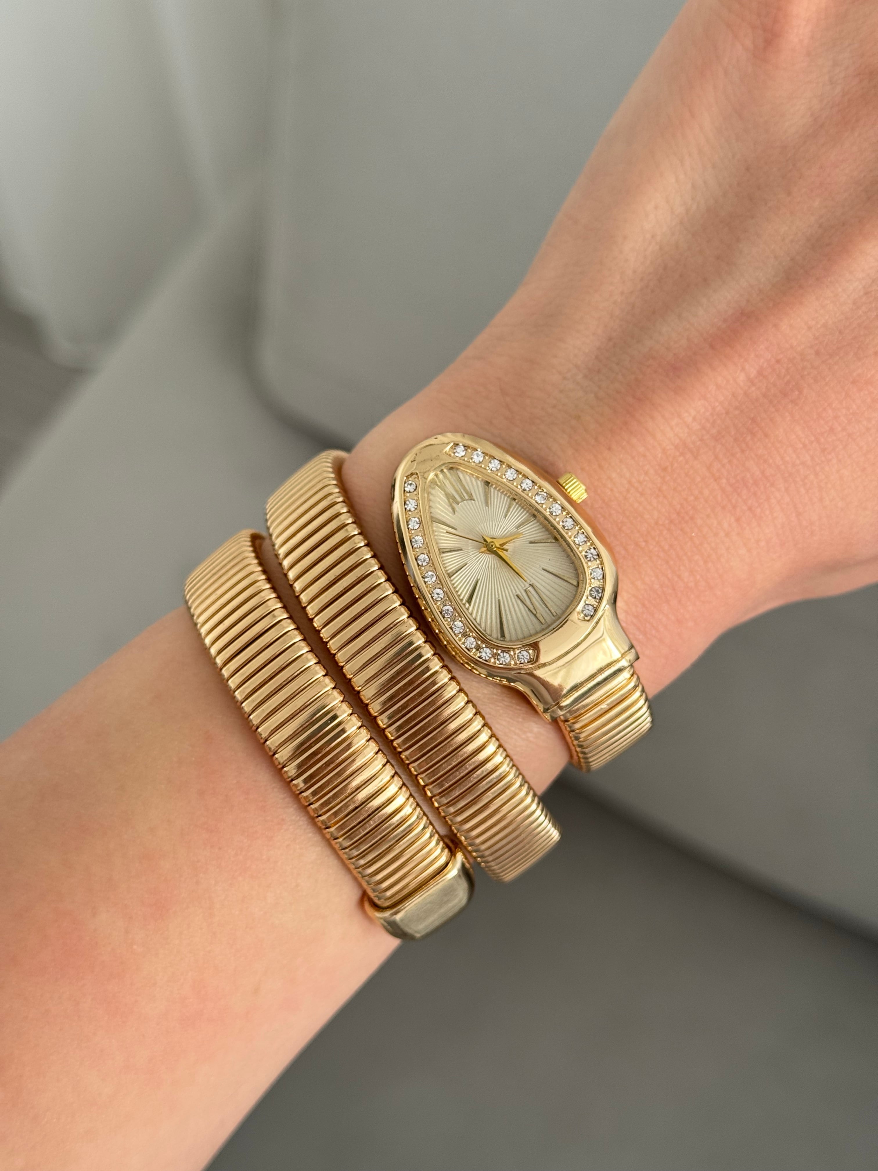 Gold - Beyaz Yılan dolama saat 