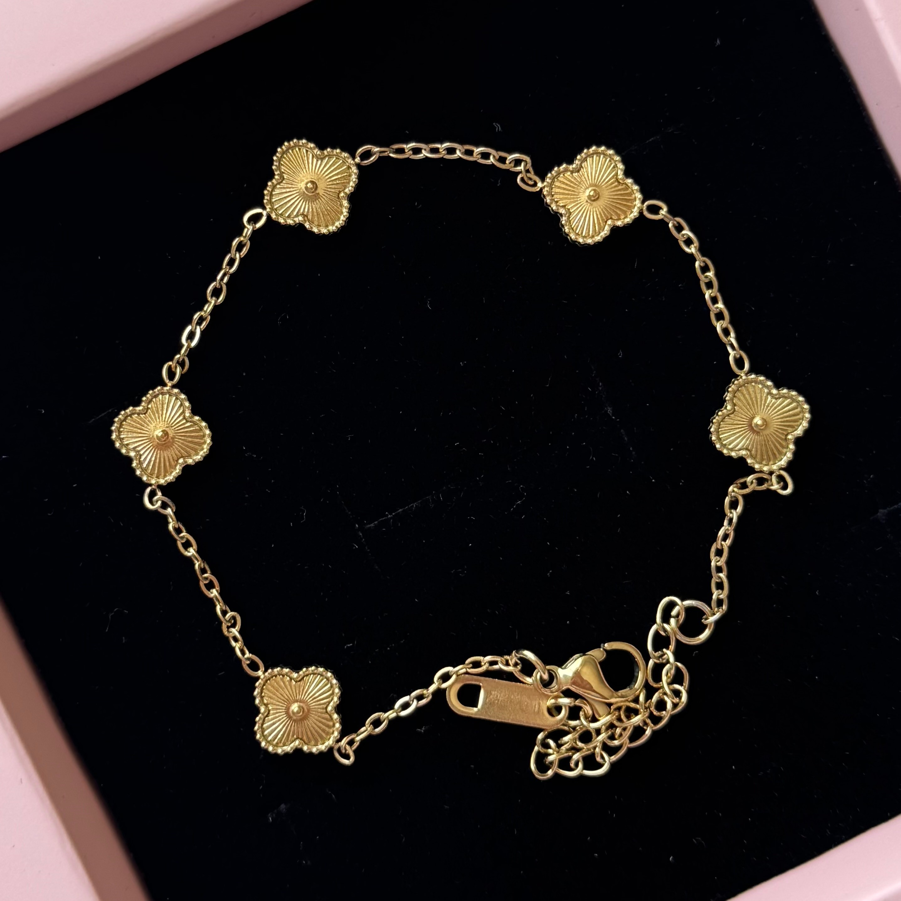 Çelik gold yonca bileklik 