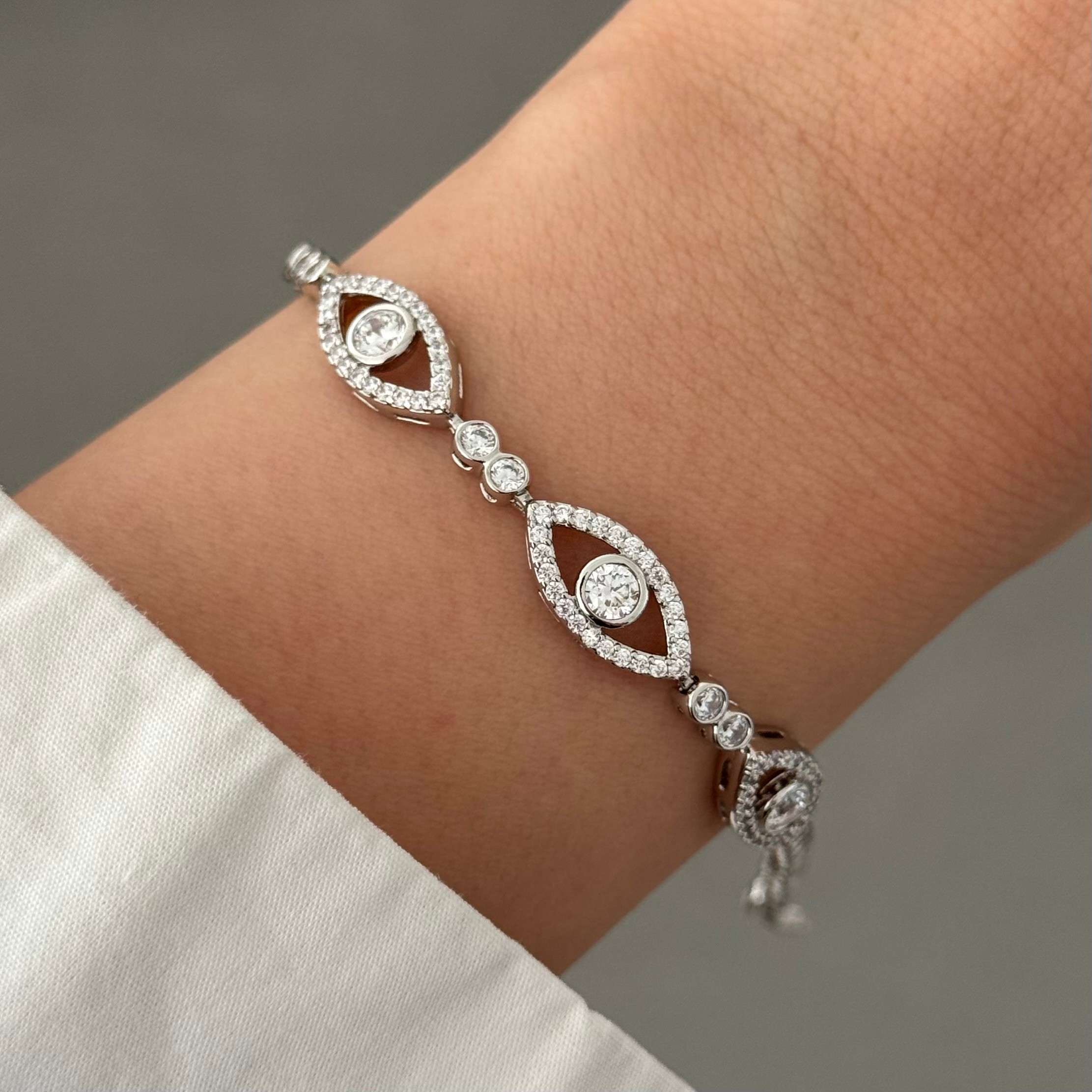 Xuping | Taşlı silver göz bileklik 